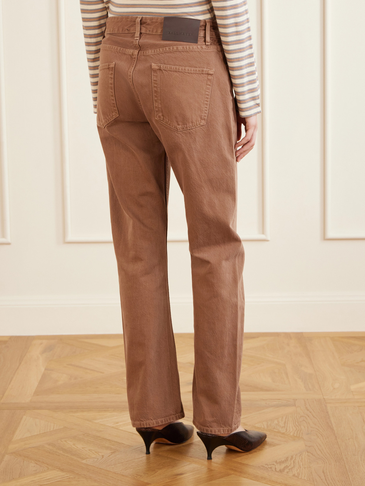 Adina Low-Rise Straight-Leg Jeans