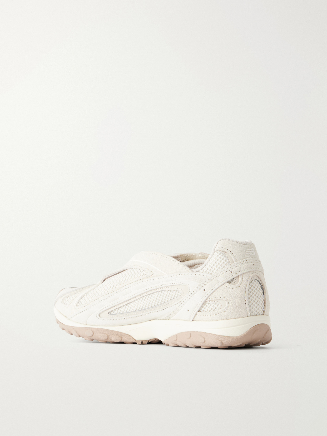204V V1 Sneakers