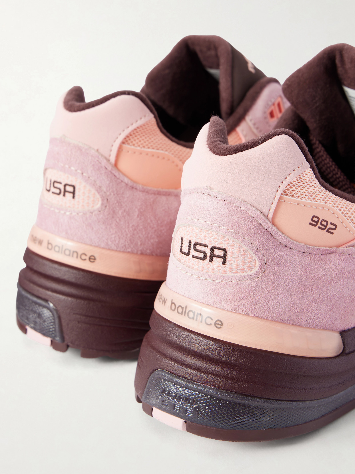 992 Sneakers