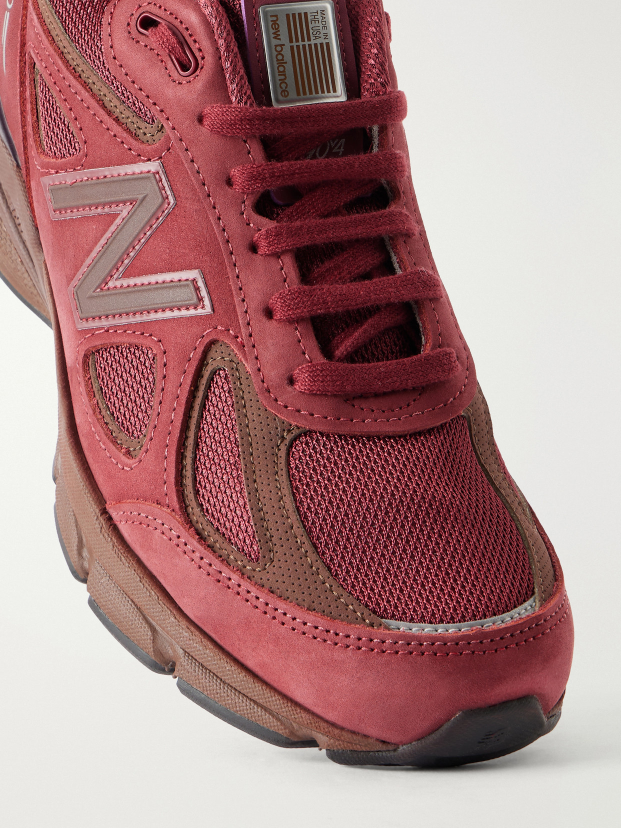 990V4 Sneakers