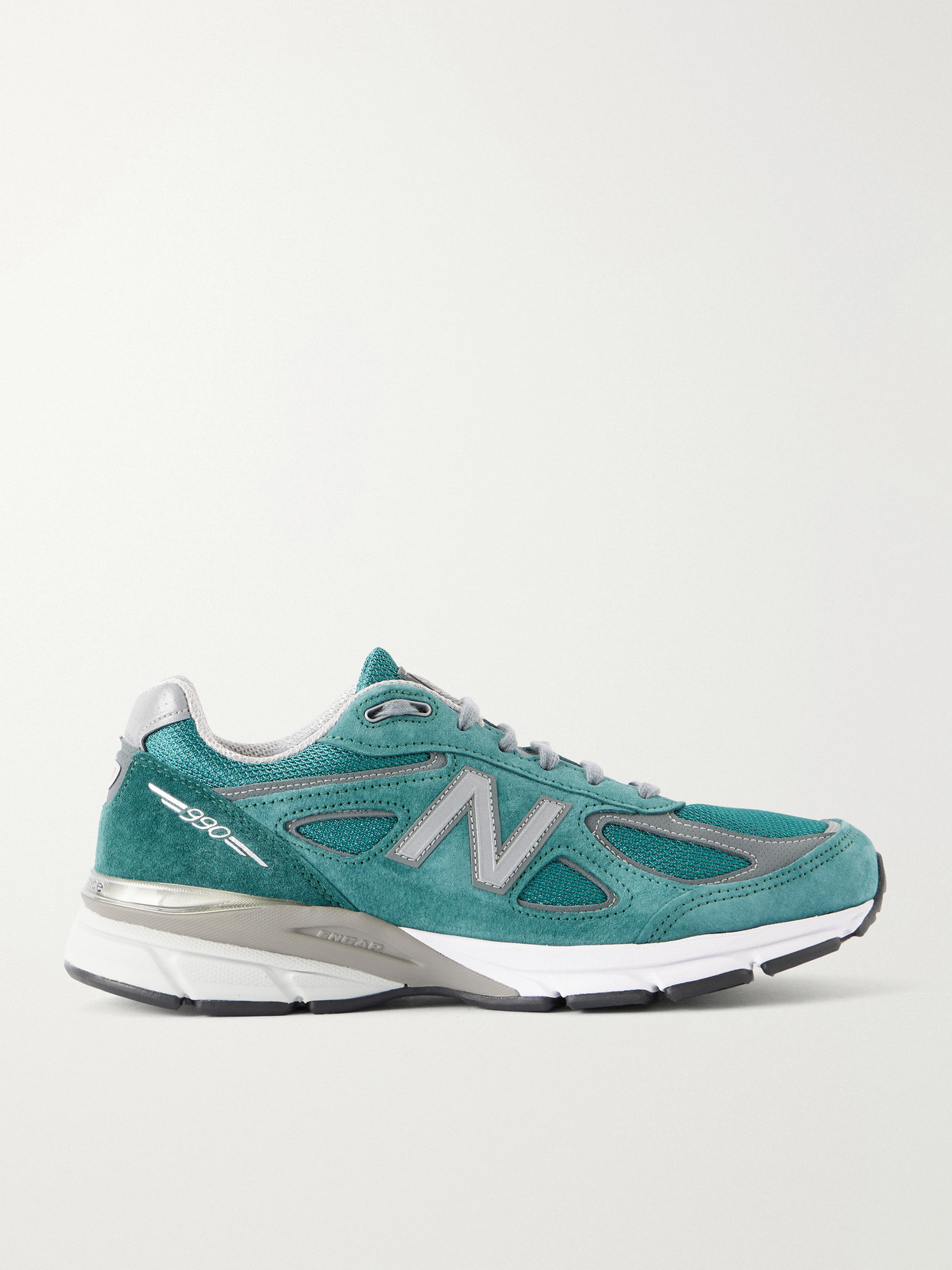 990V4 Sneakers