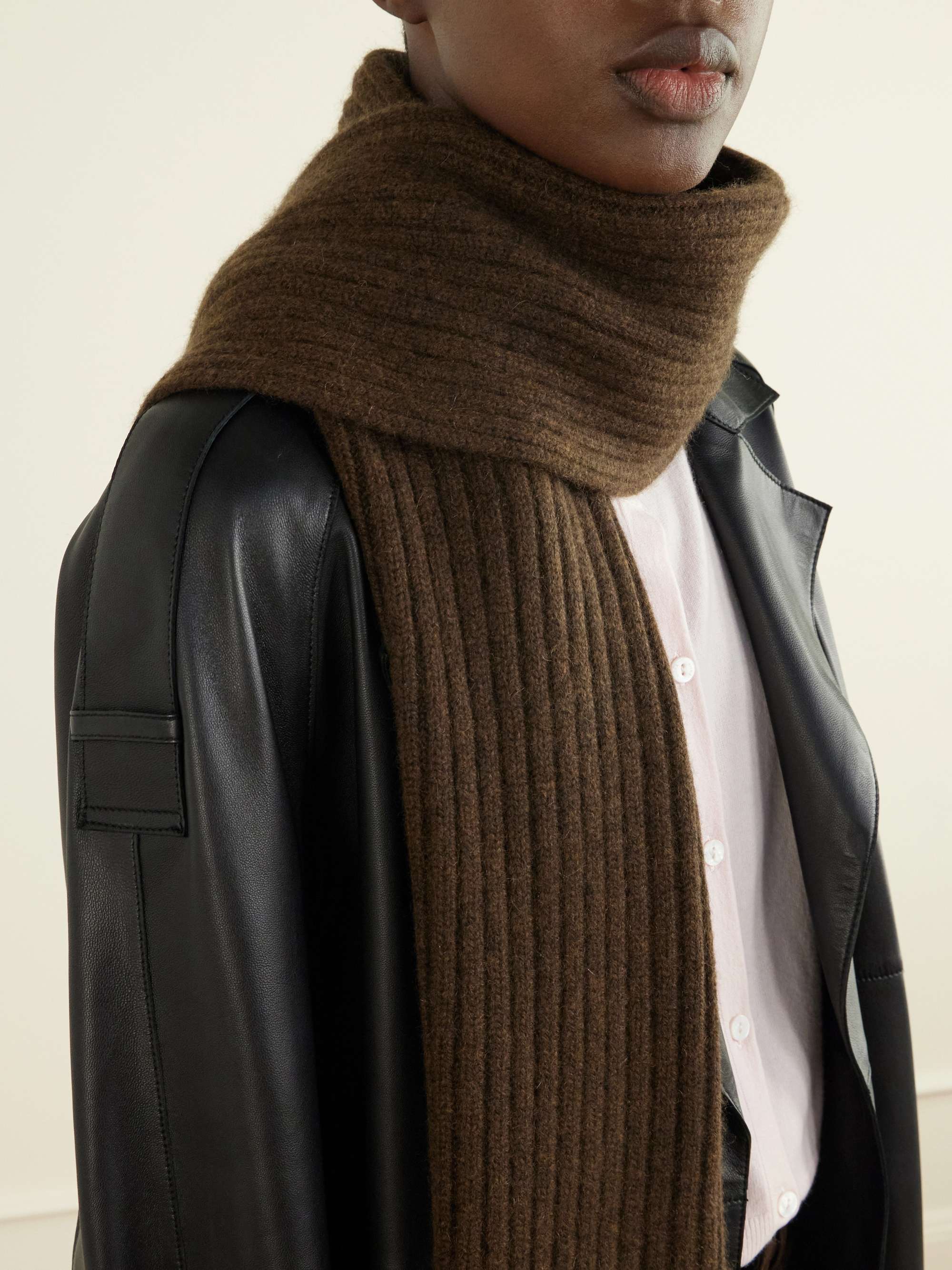 ARCH4 + NET SUSTAIN Nancy ribbed cashmere scarf