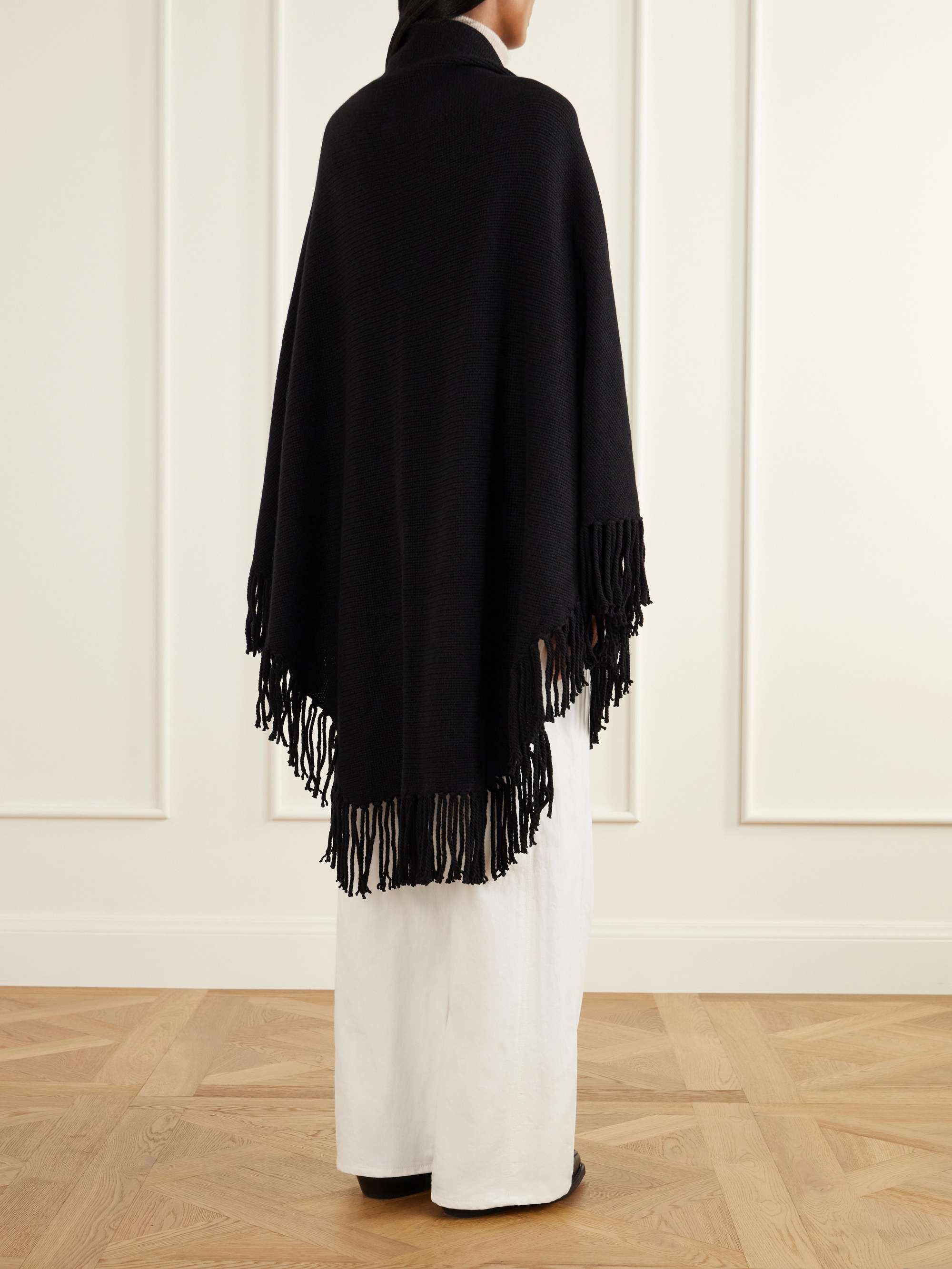 ARCH4 Fringed baby goat cashmere wrap