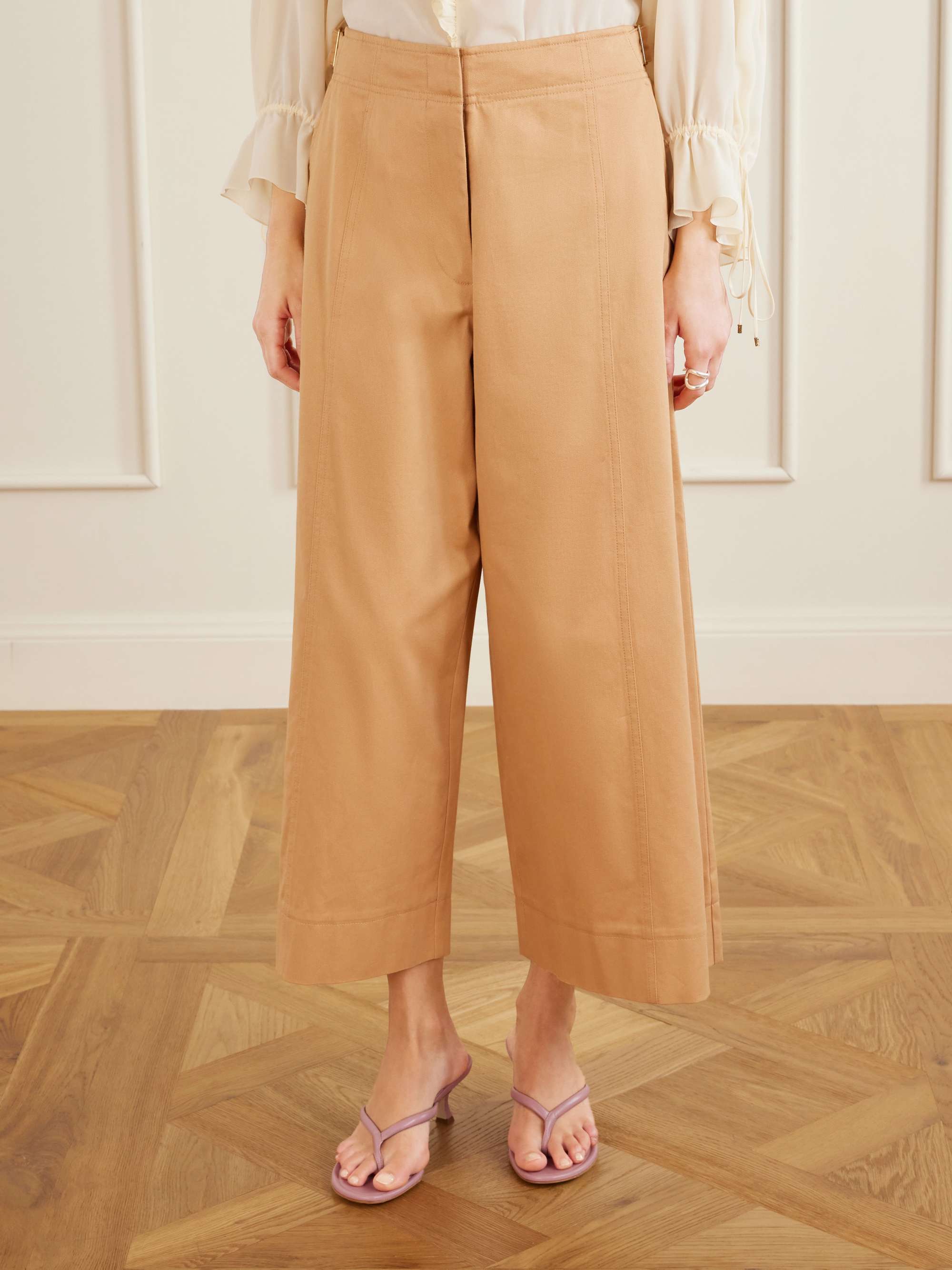ULLA JOHNSON 