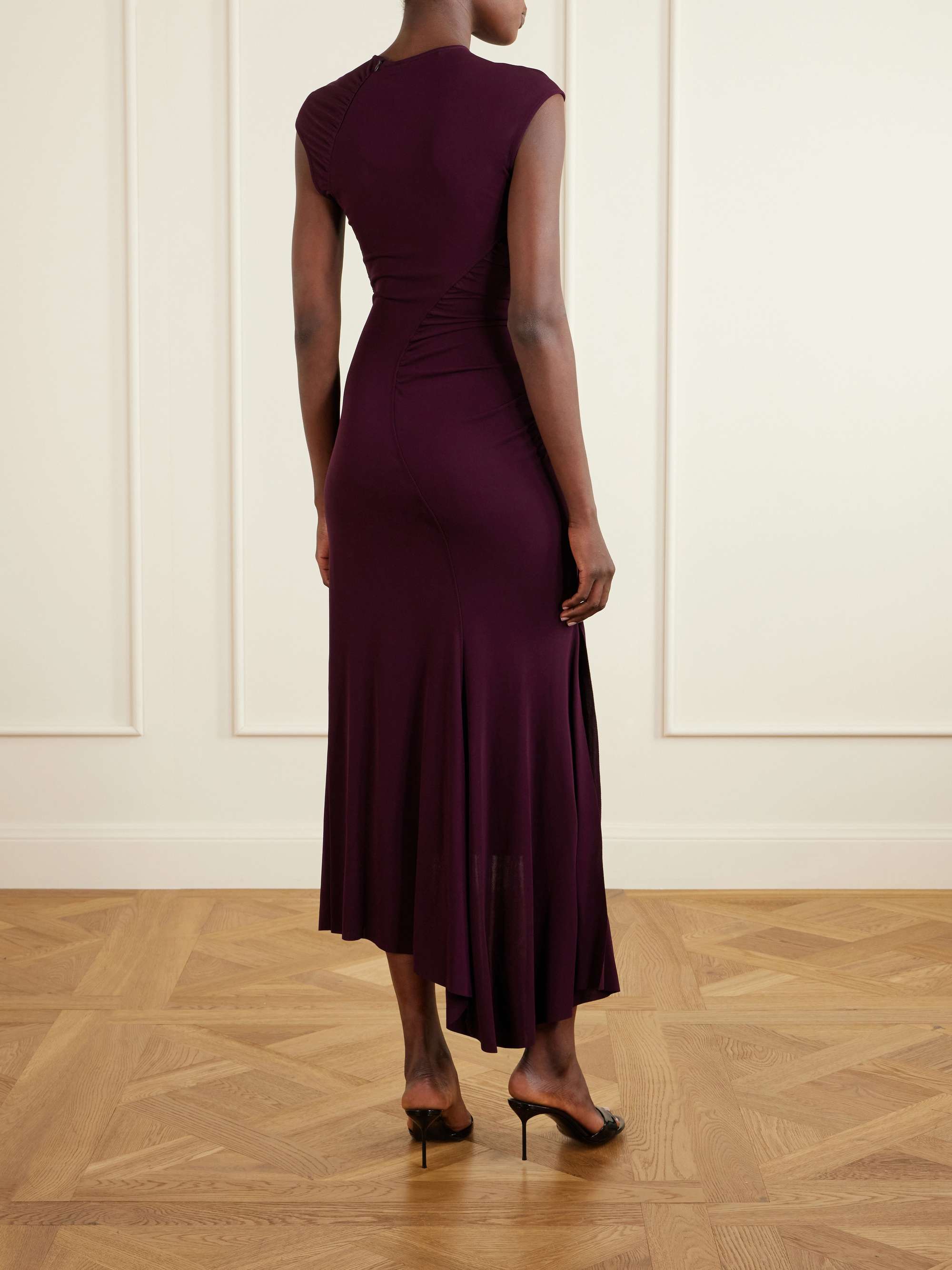 VICTORIA BECKHAM 