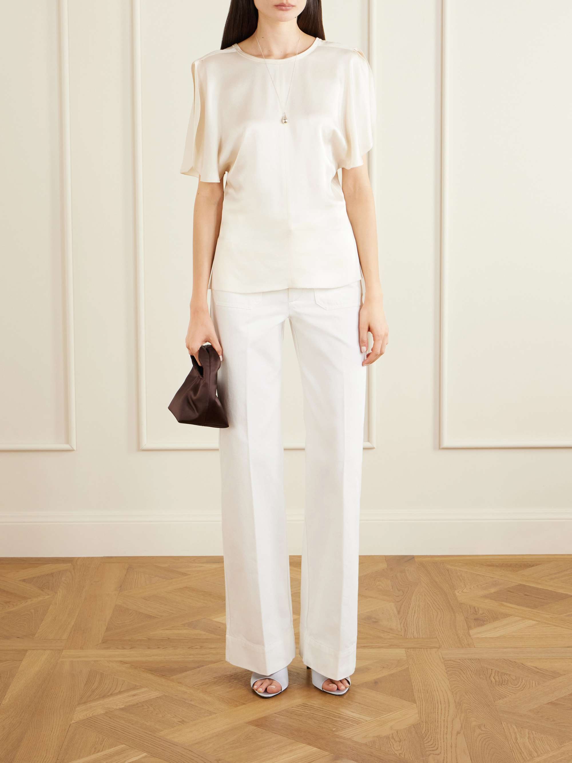 VICTORIA BECKHAM 