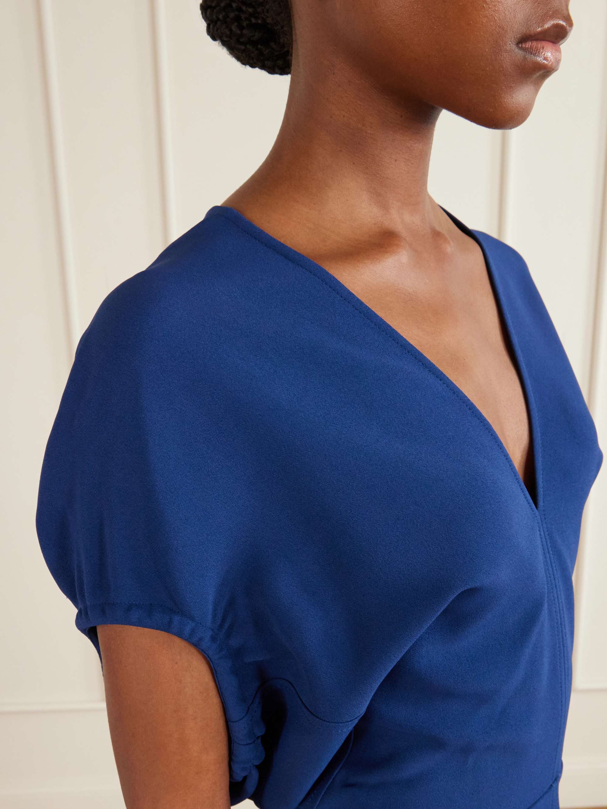 VICTORIA BECKHAM Edith crepe midi dress | NET-A-PORTER