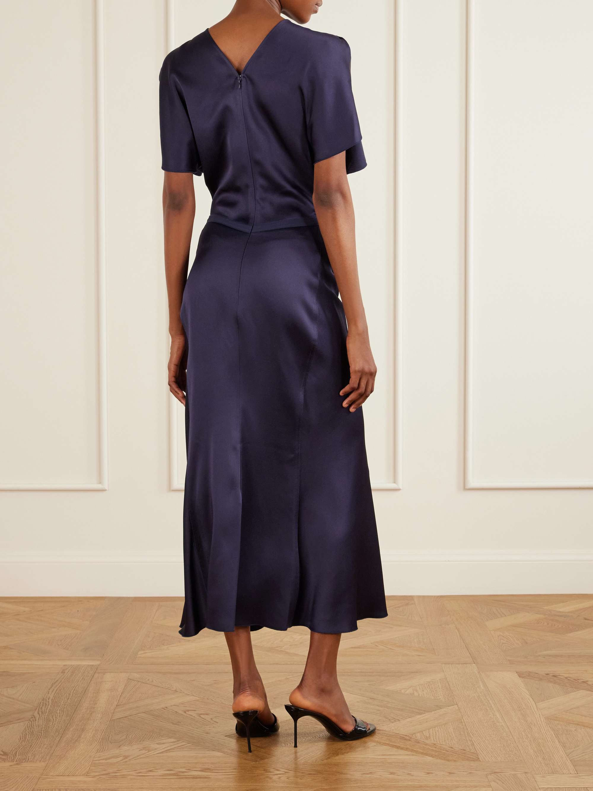 VICTORIA BECKHAM 