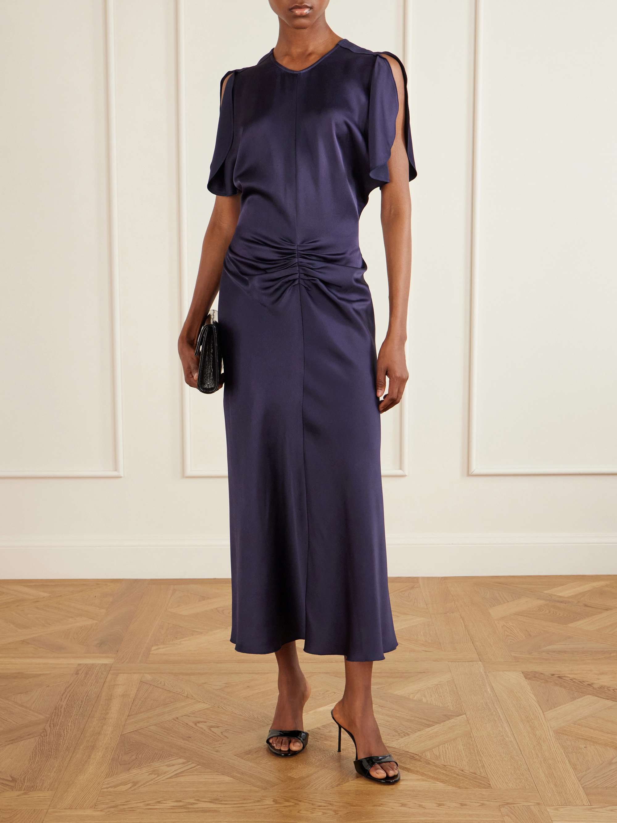 VICTORIA BECKHAM 