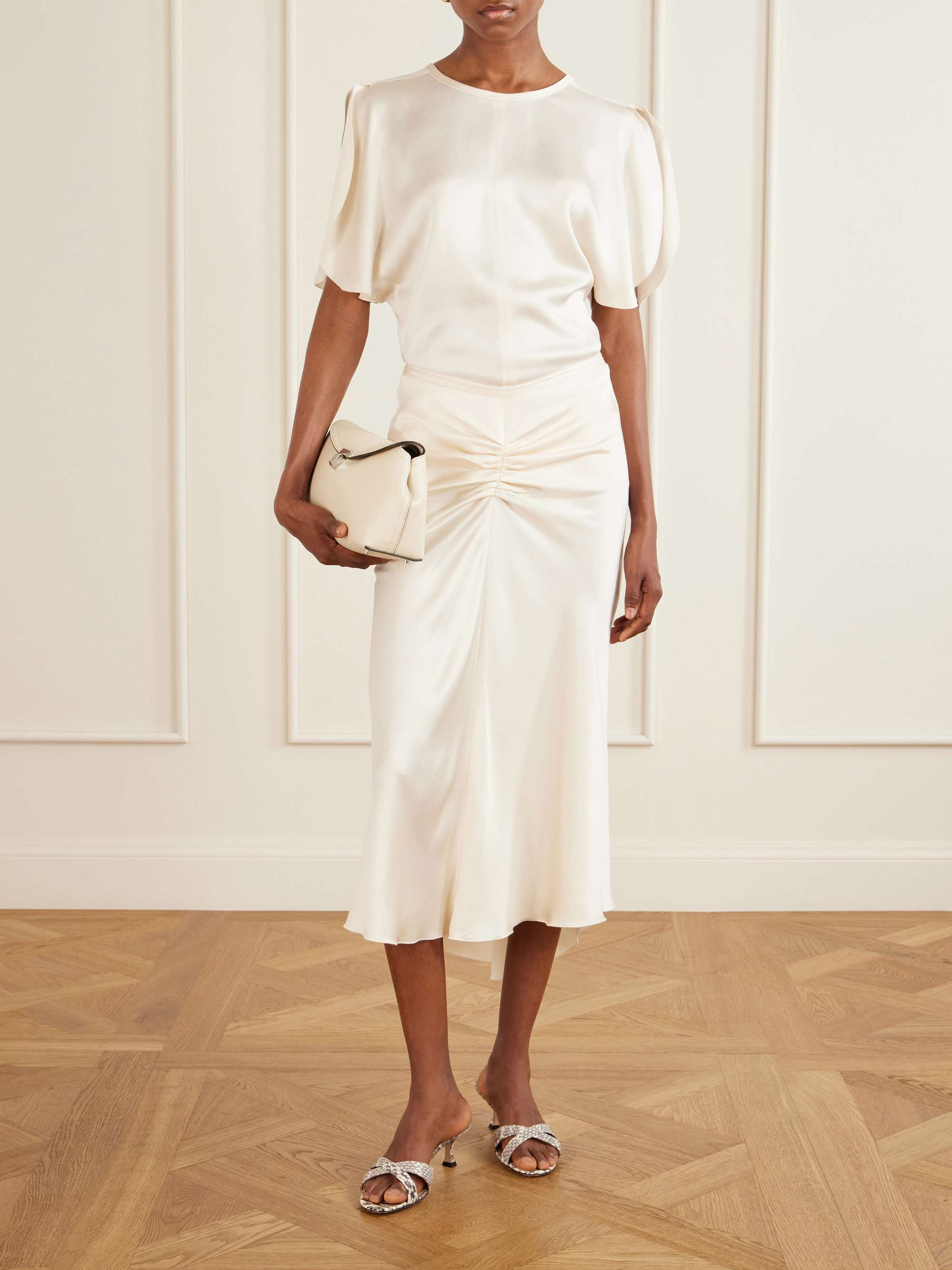 VICTORIA BECKHAM 
