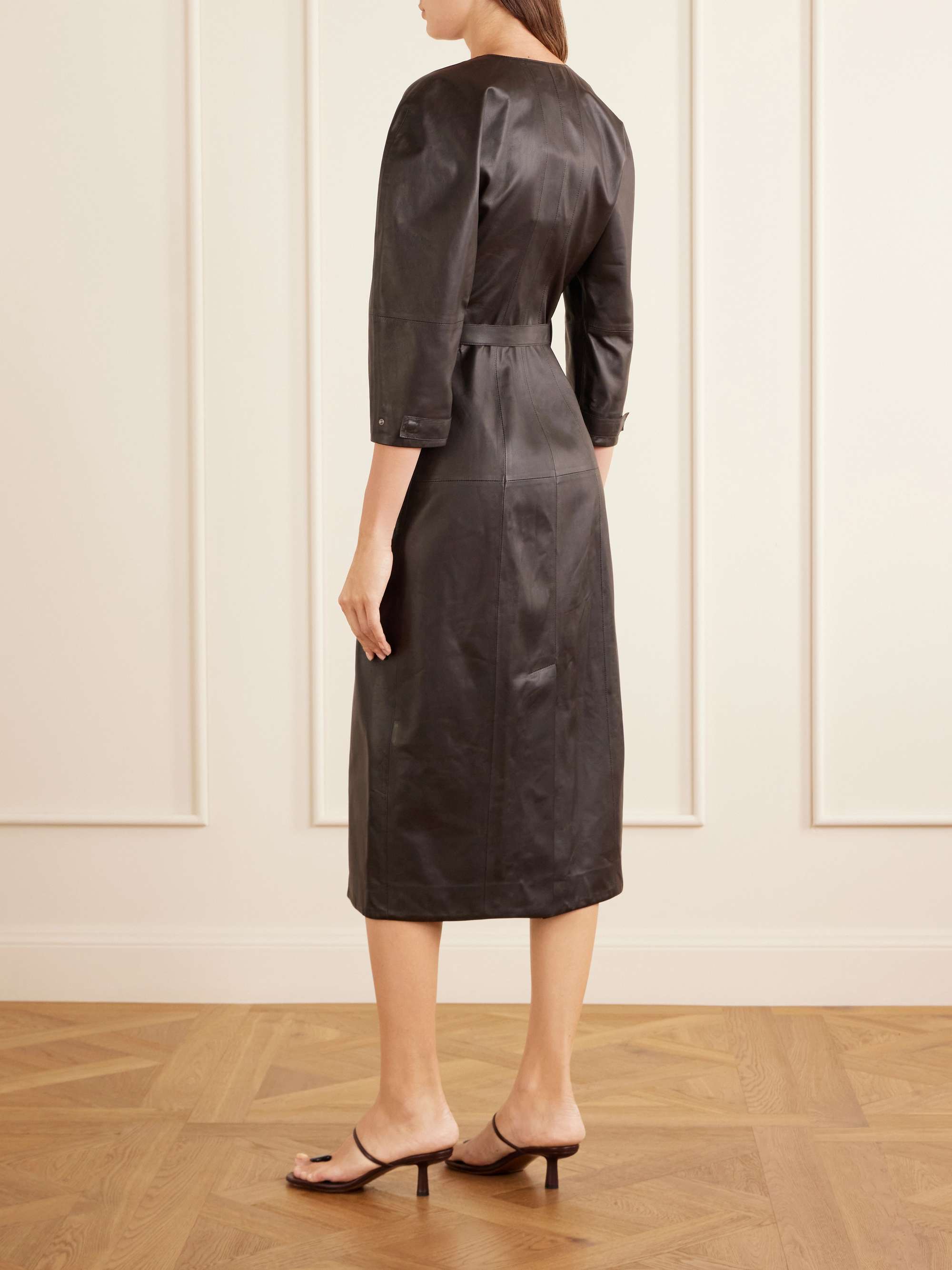 VICTORIA BECKHAM 