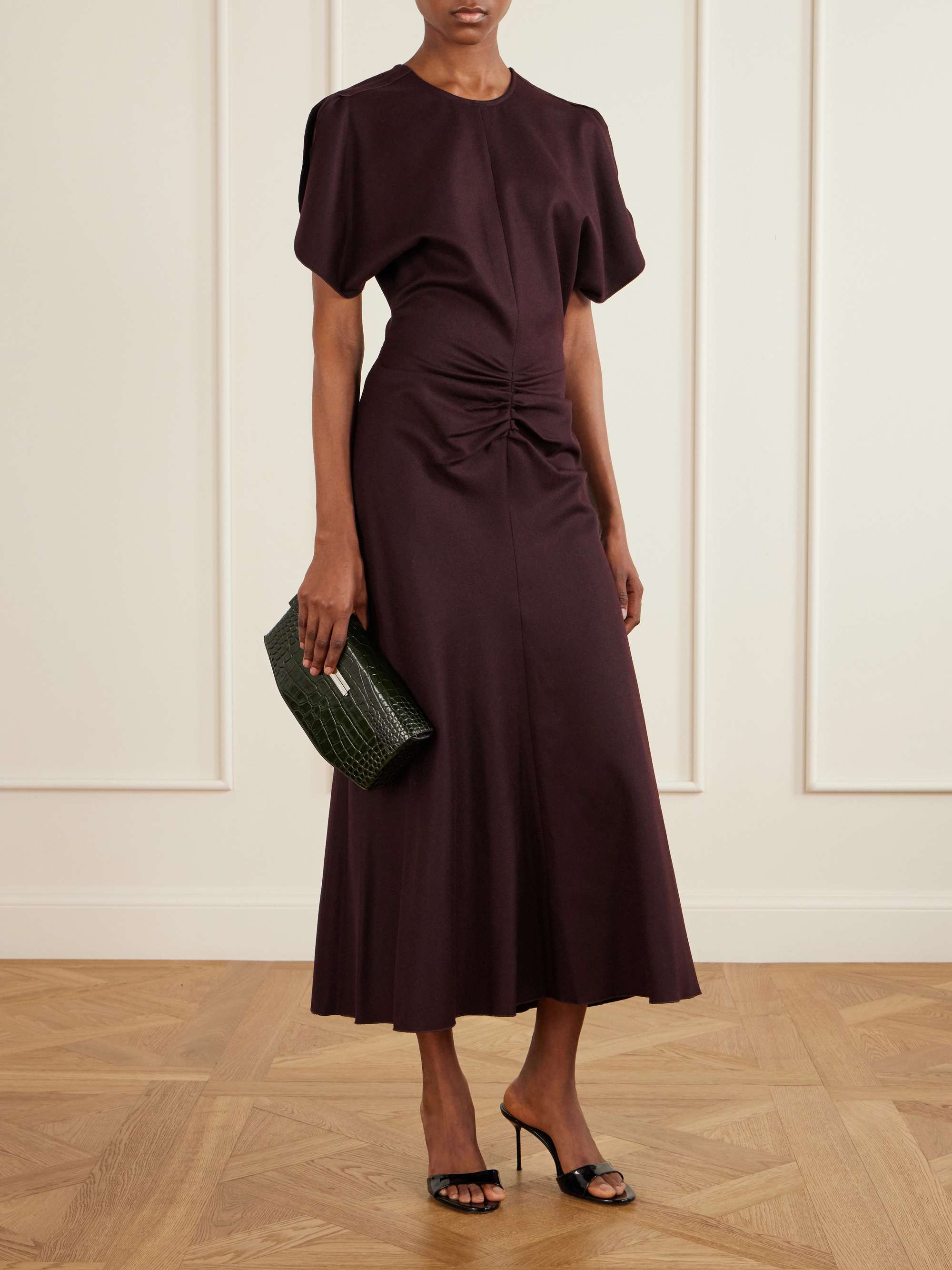 VICTORIA BECKHAM 