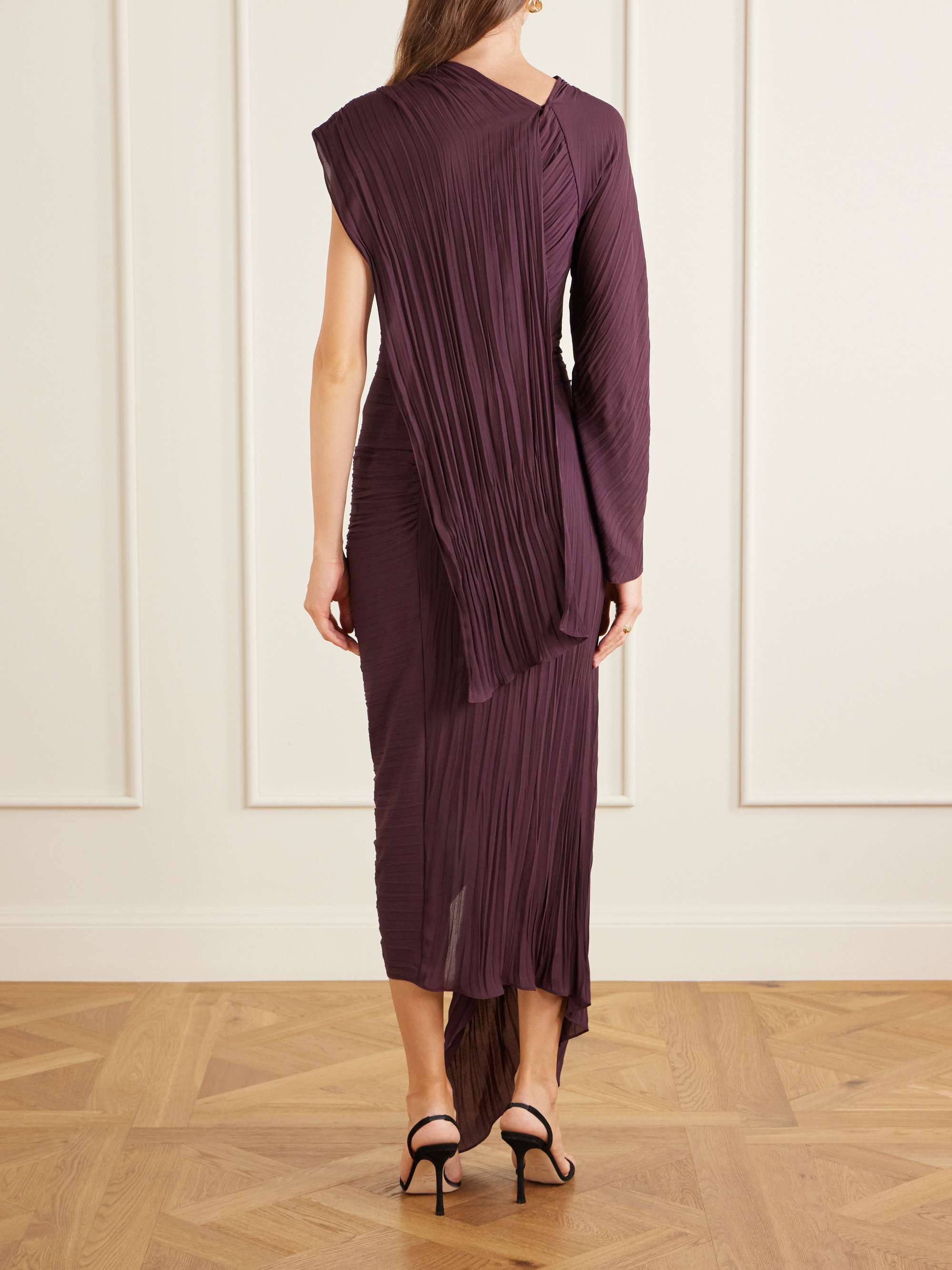 VICTORIA BECKHAM 