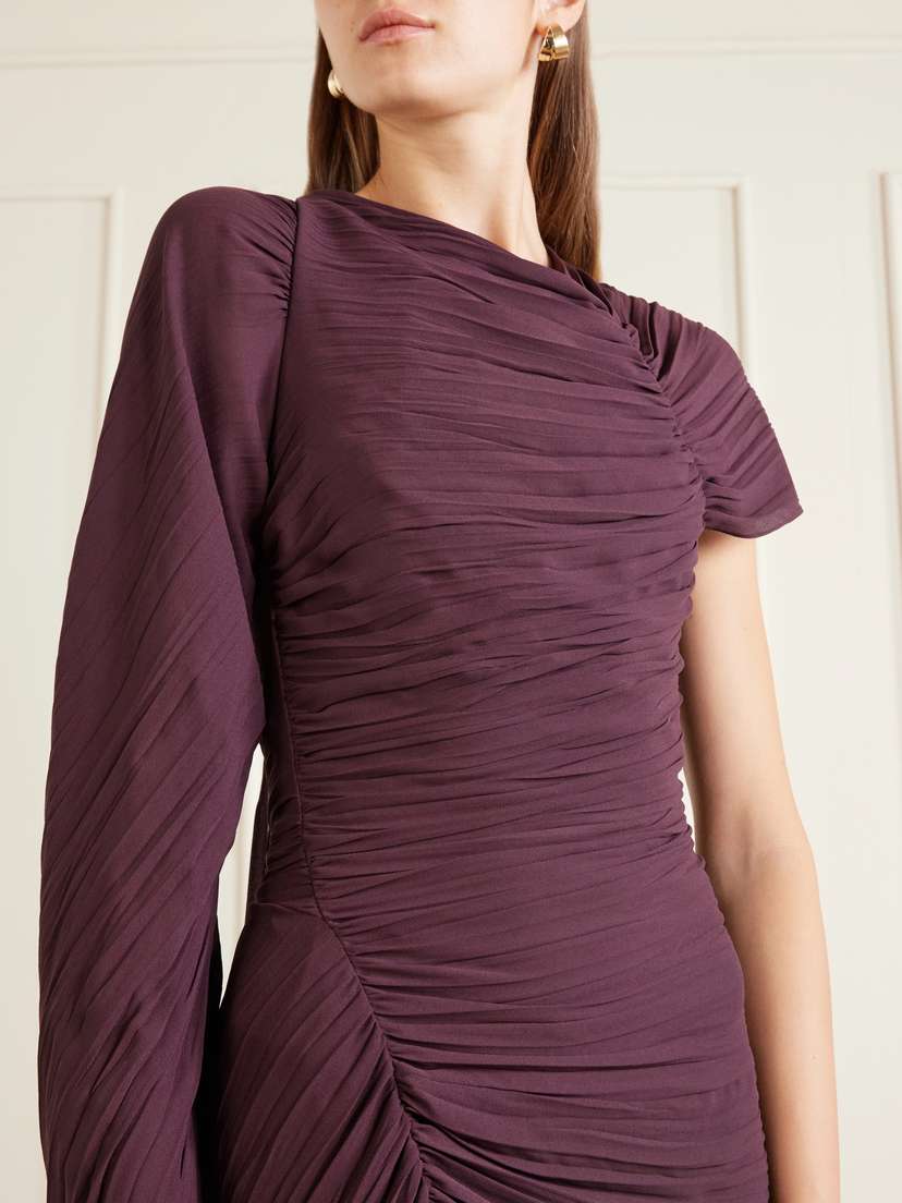 Victoria Beckham Off-the-shoulder Plissé Midi Dress | Thumbnail 4