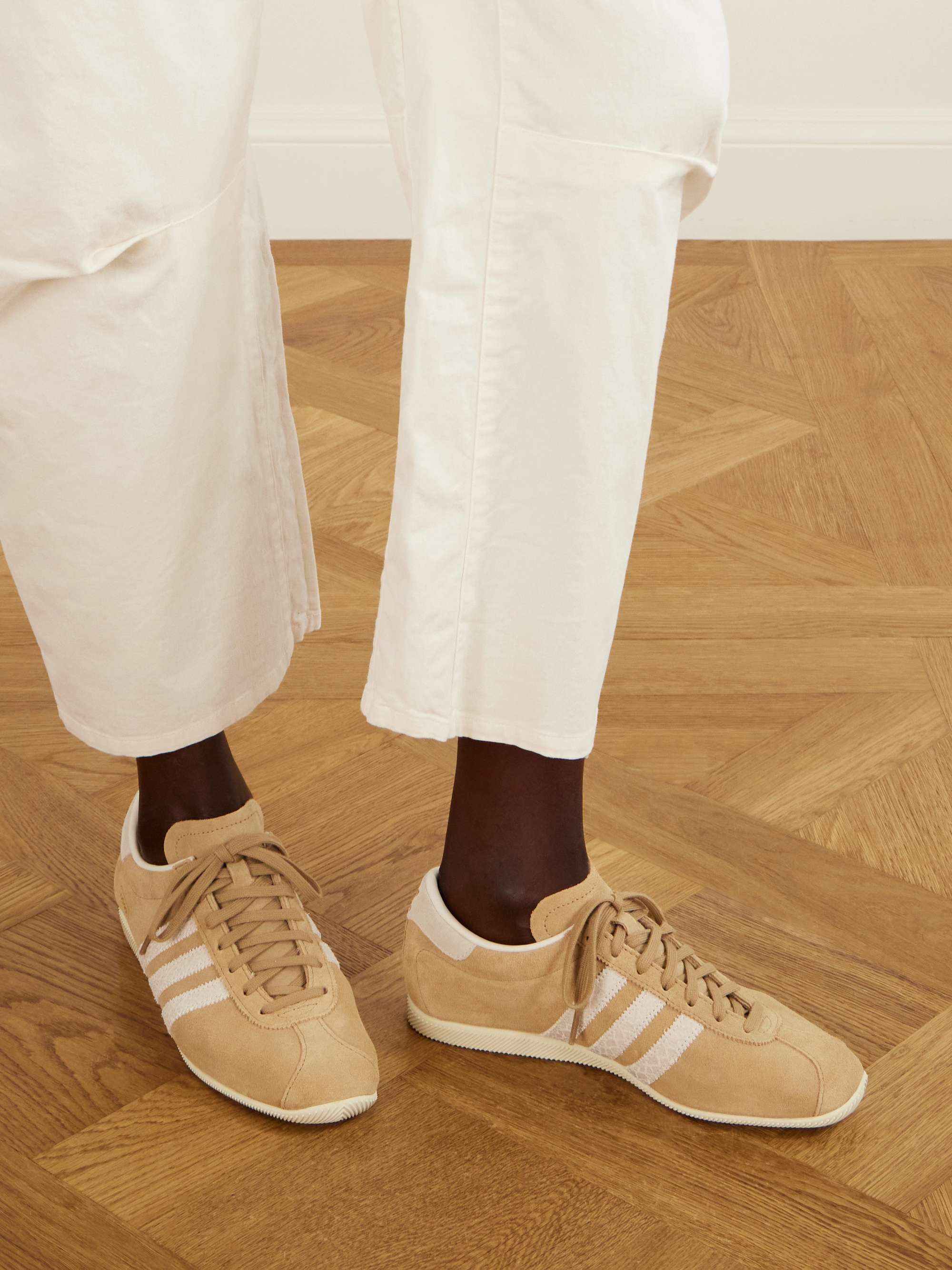 ADIDAS ORIGINALS 