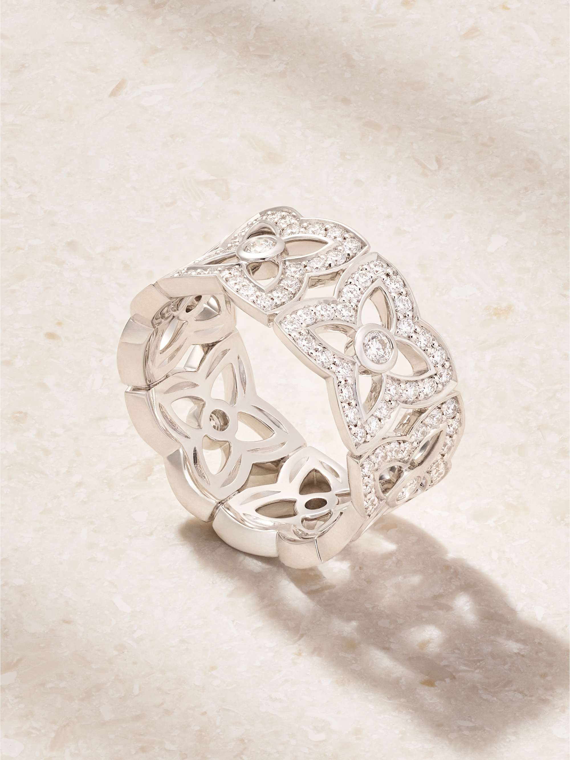 DE BEERS 