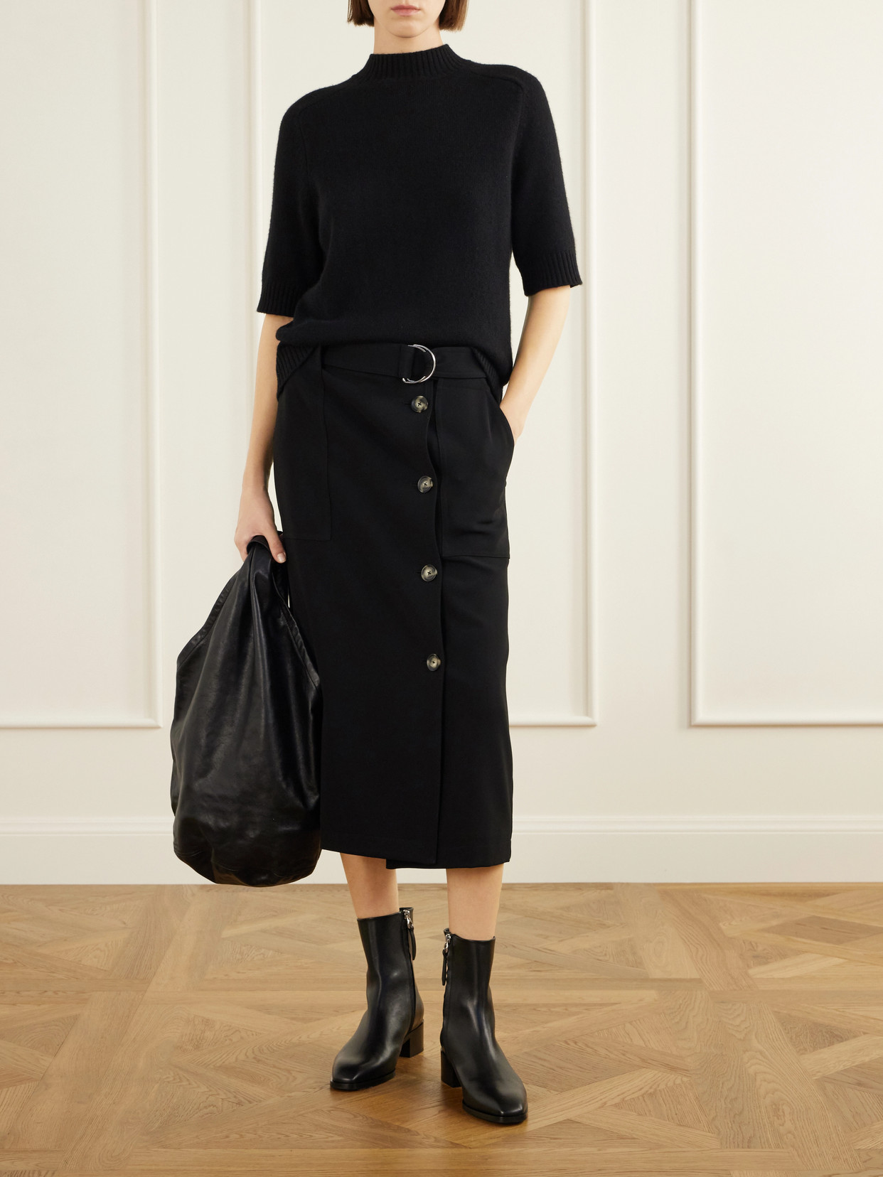 Aeyde Lee 40 Leather Ankle Boots In Black