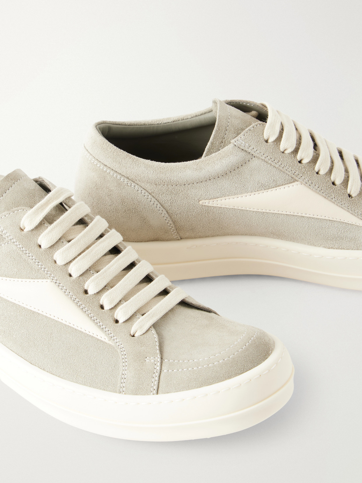 Vintage Sneakers