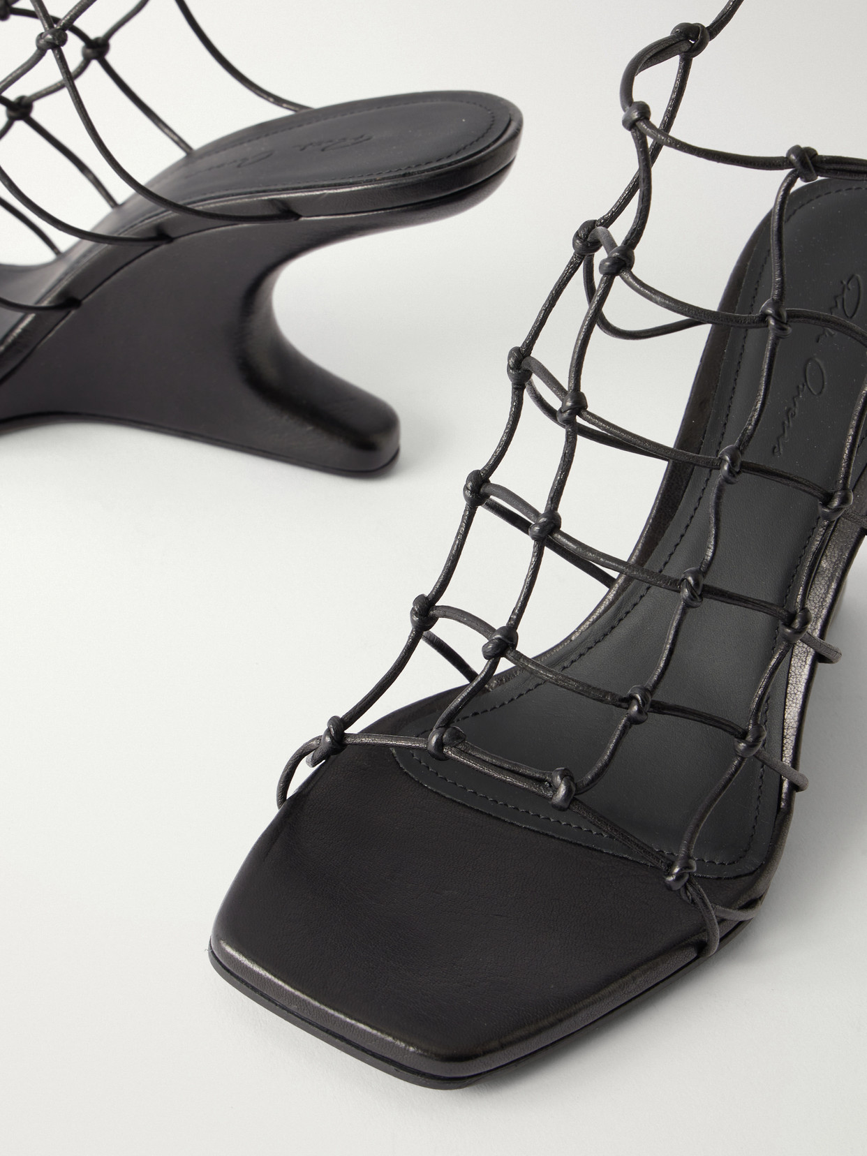 Cantilever 80 Wedge