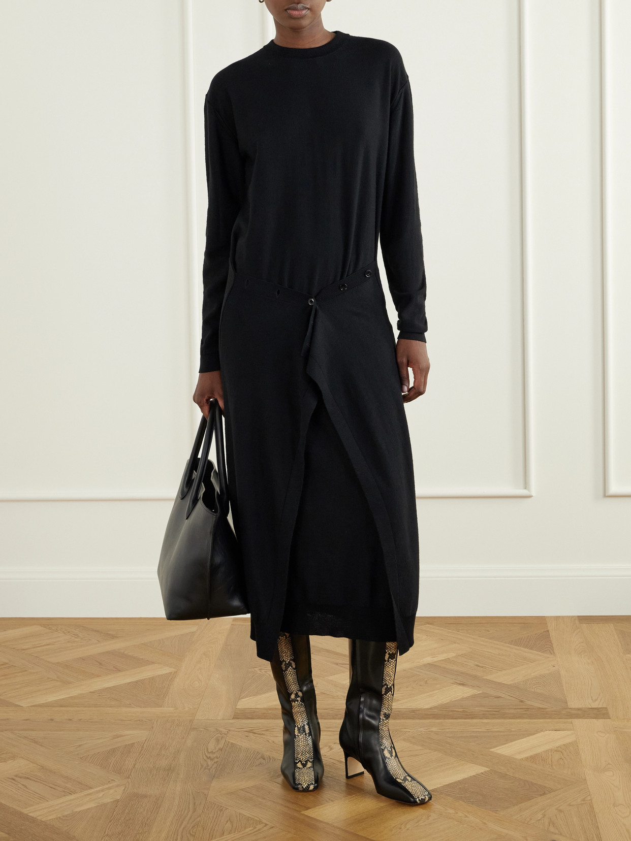 Aeyde Bita 55 Snake-effect Leather Knee-boots In Black