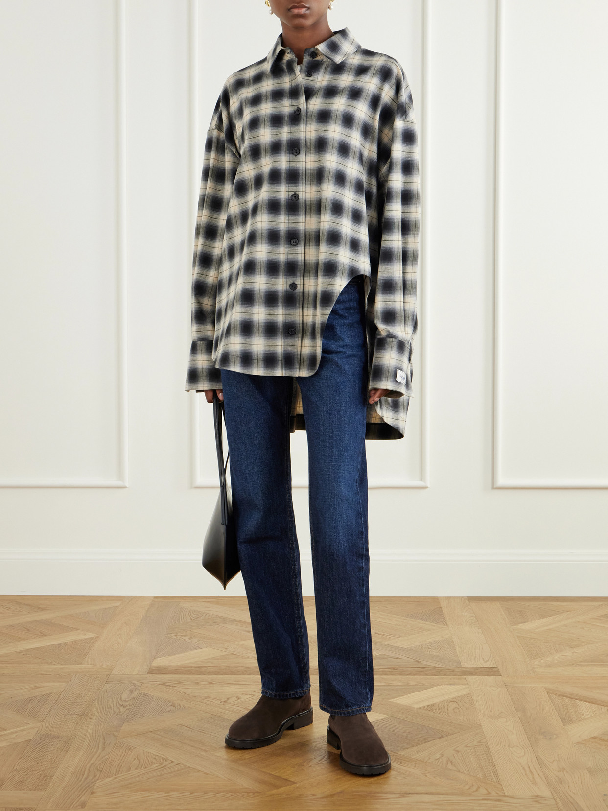 25 Chelsea Ankle Boots