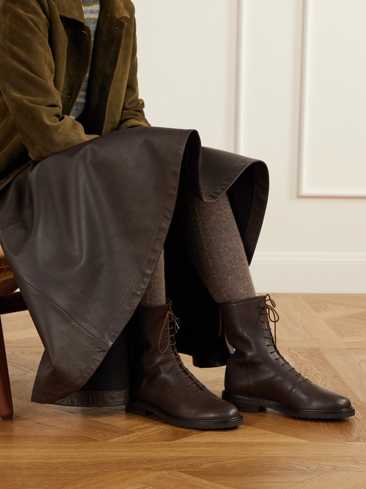 08 Ankle Boots
