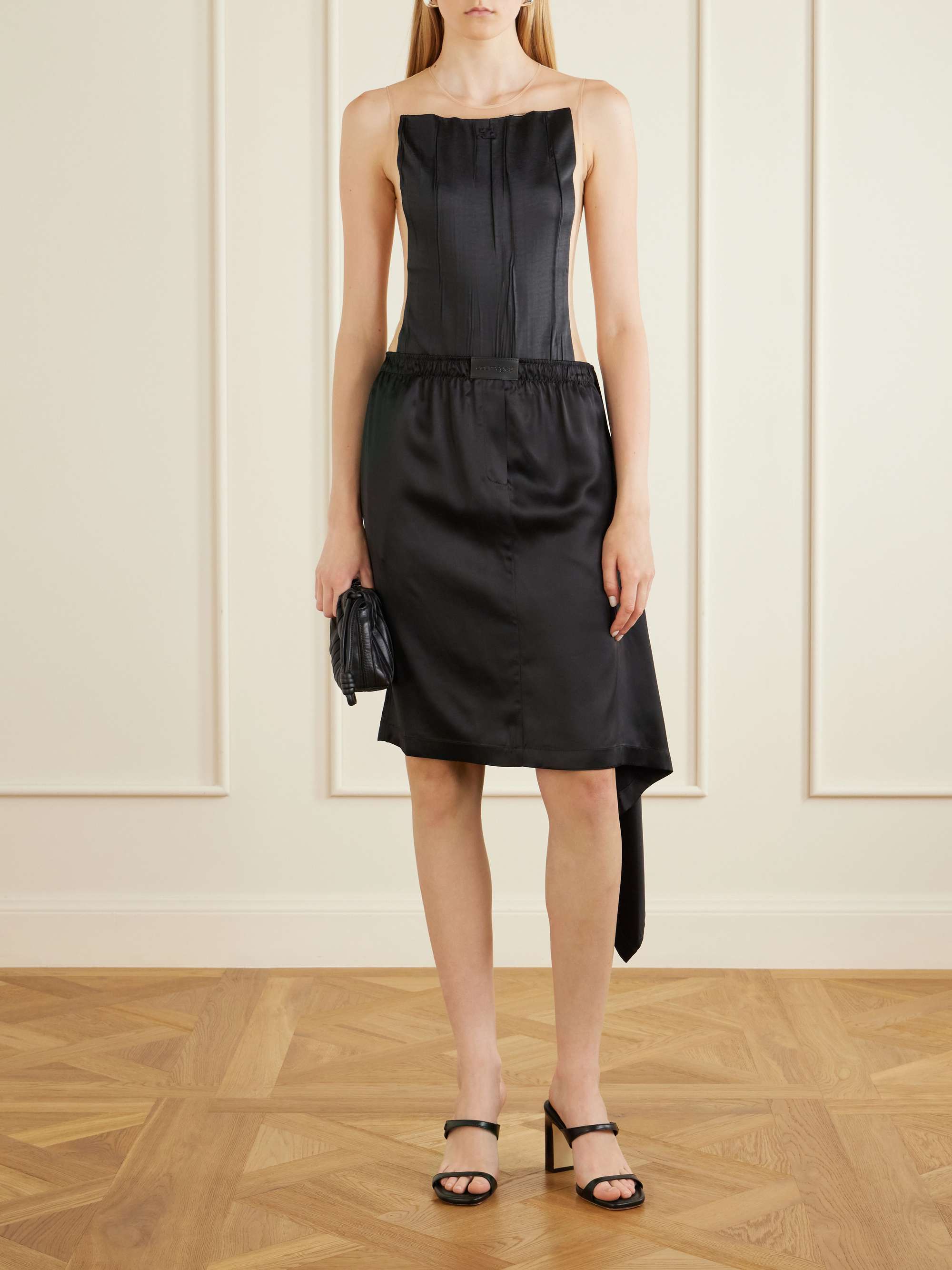 COURRÈGES 