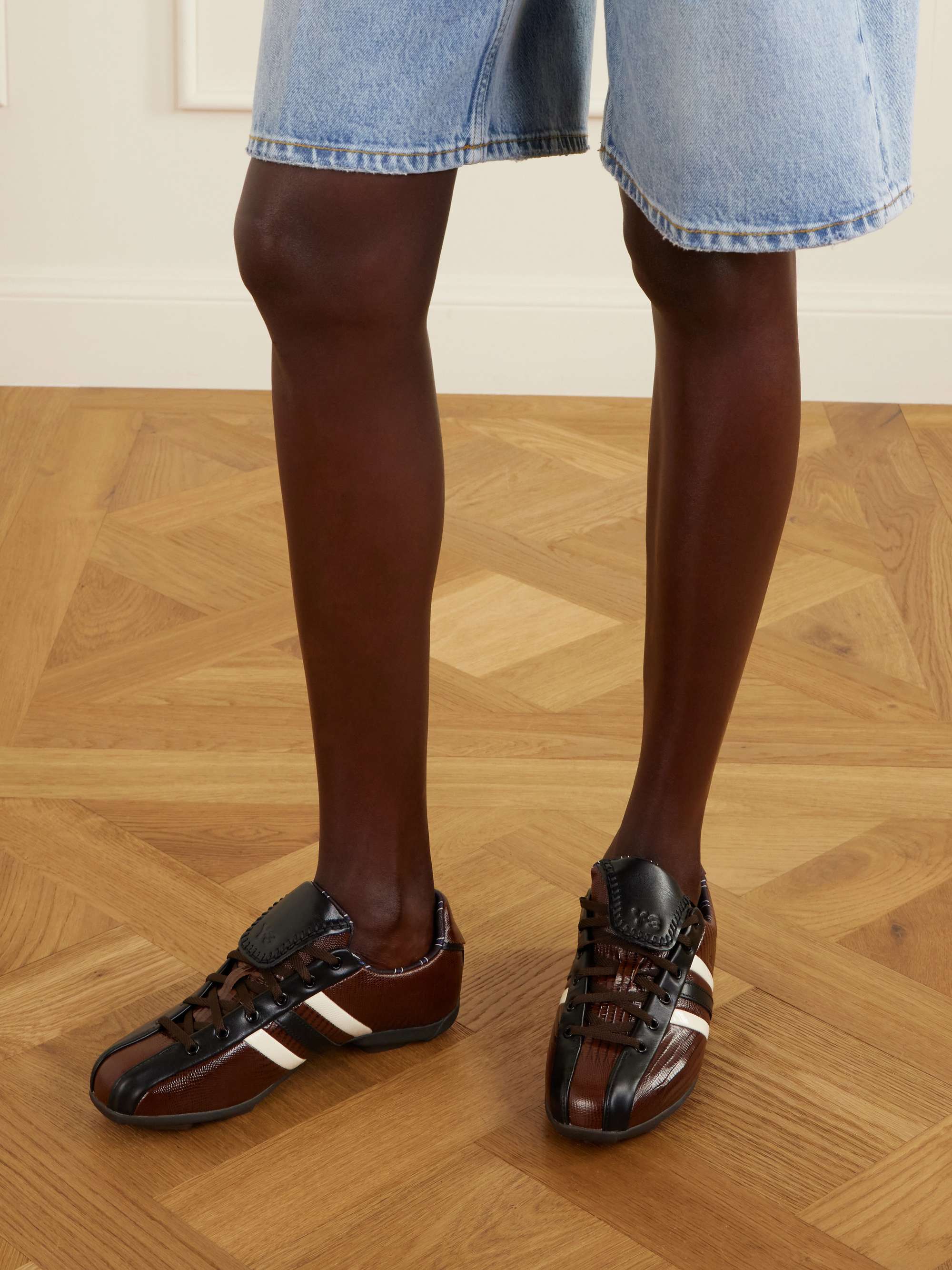 ADIDAS ORIGINALS 