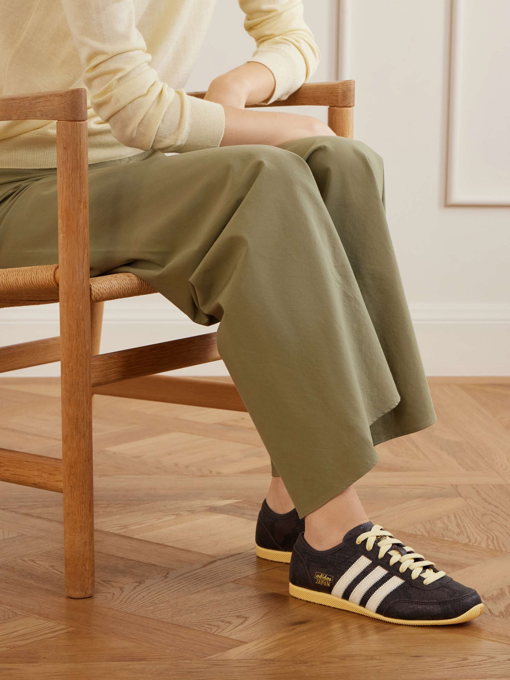 ADIDAS ORIGINALS 