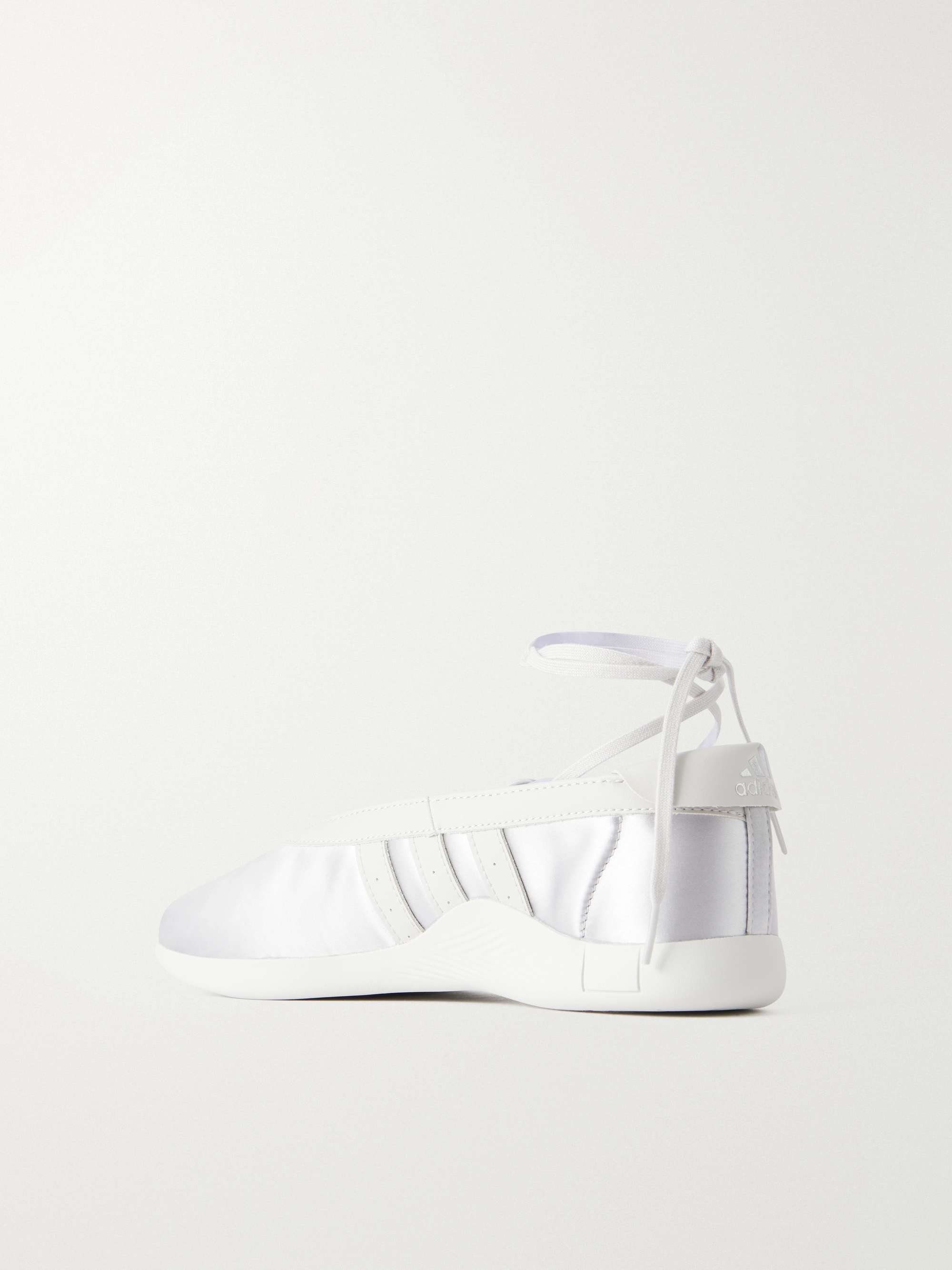 ADIDAS ORIGINALS 
