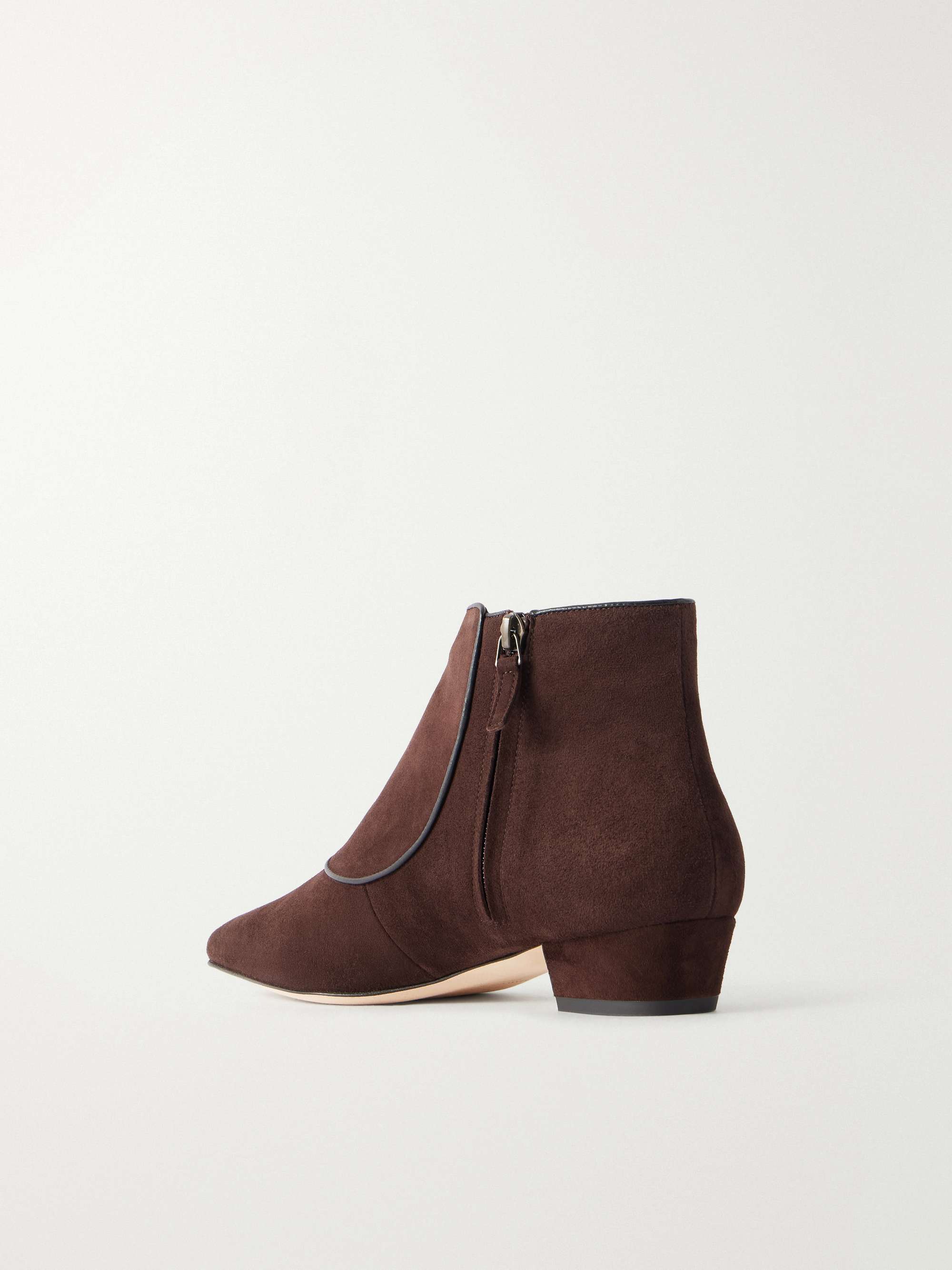 MANOLO BLAHNIK 