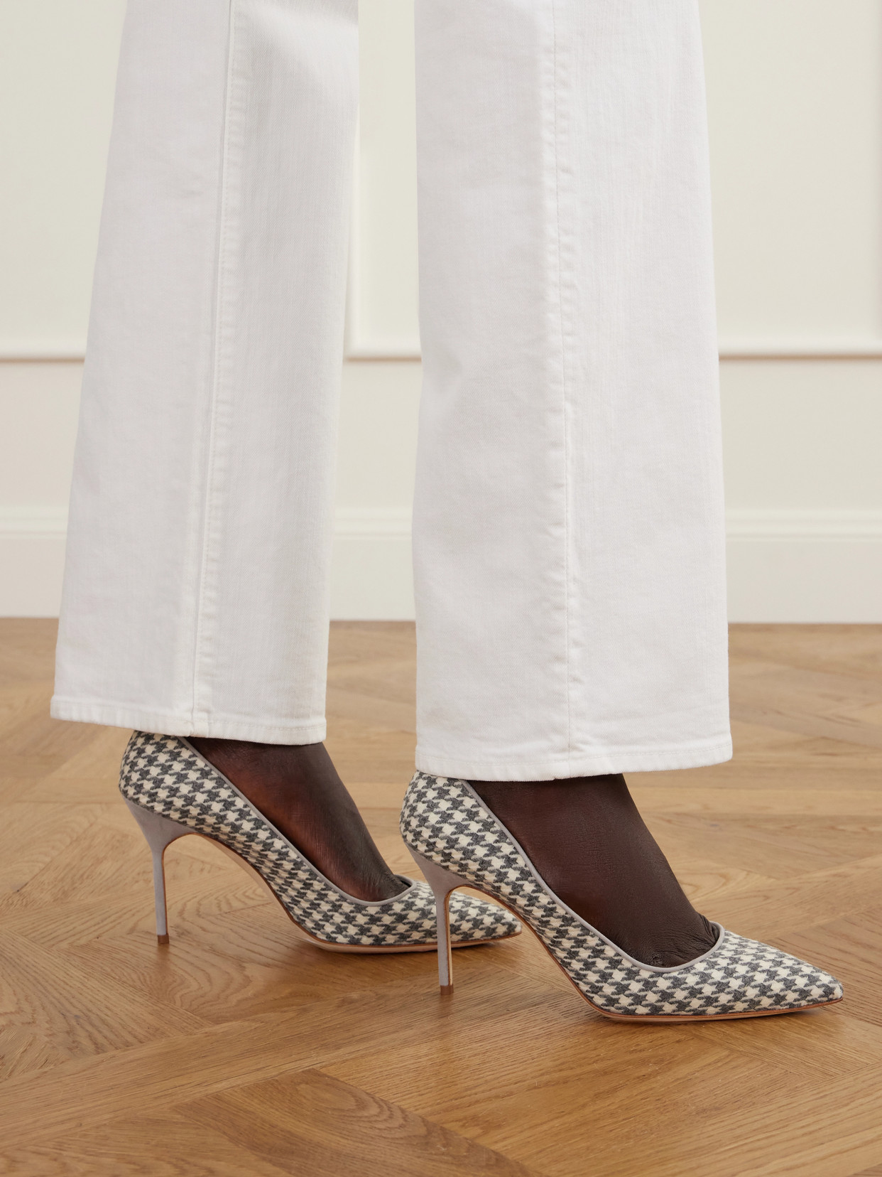 Bb 90 Suede-Trimmed Houndstooth Pumps