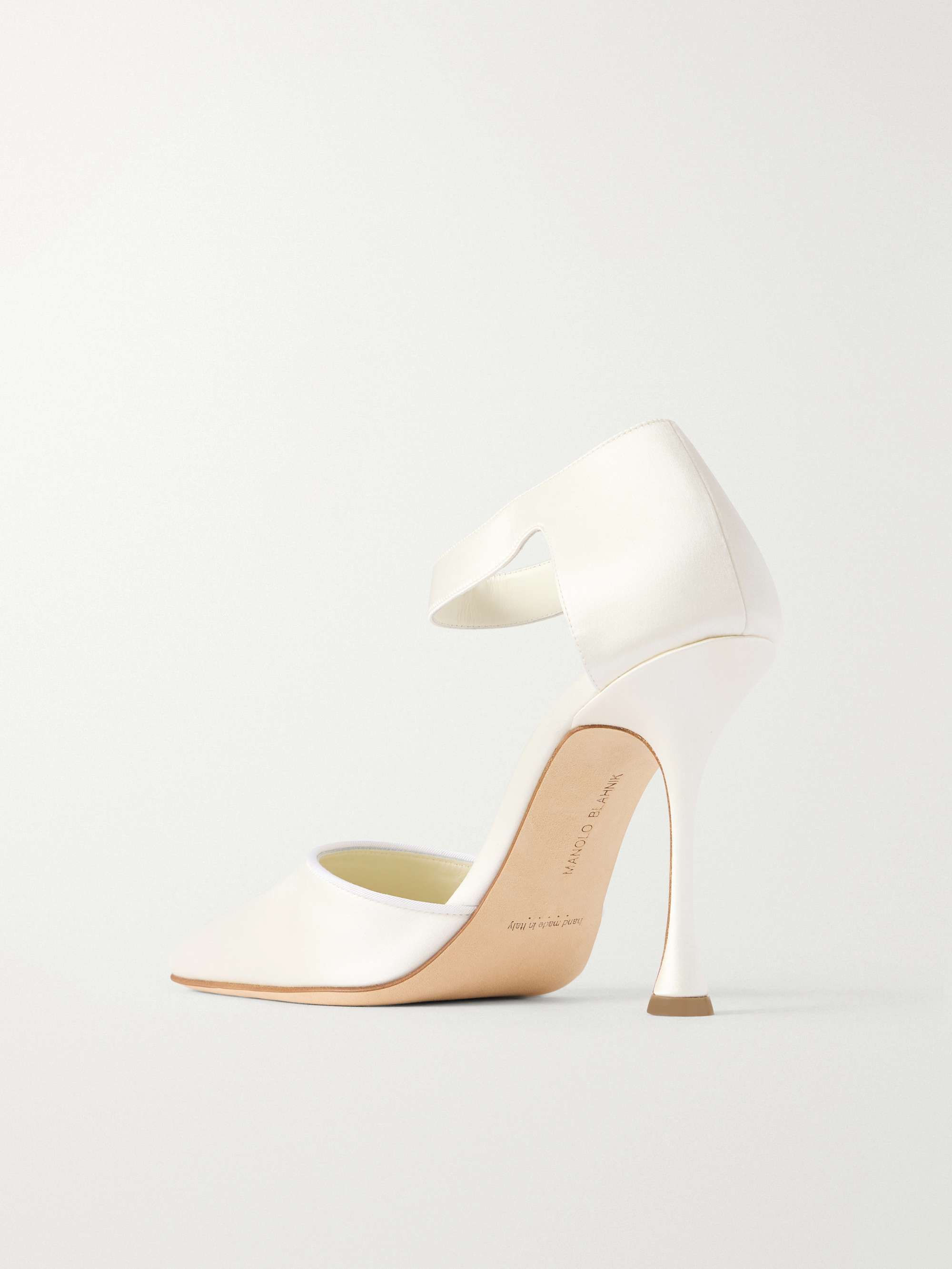 MANOLO BLAHNIK 