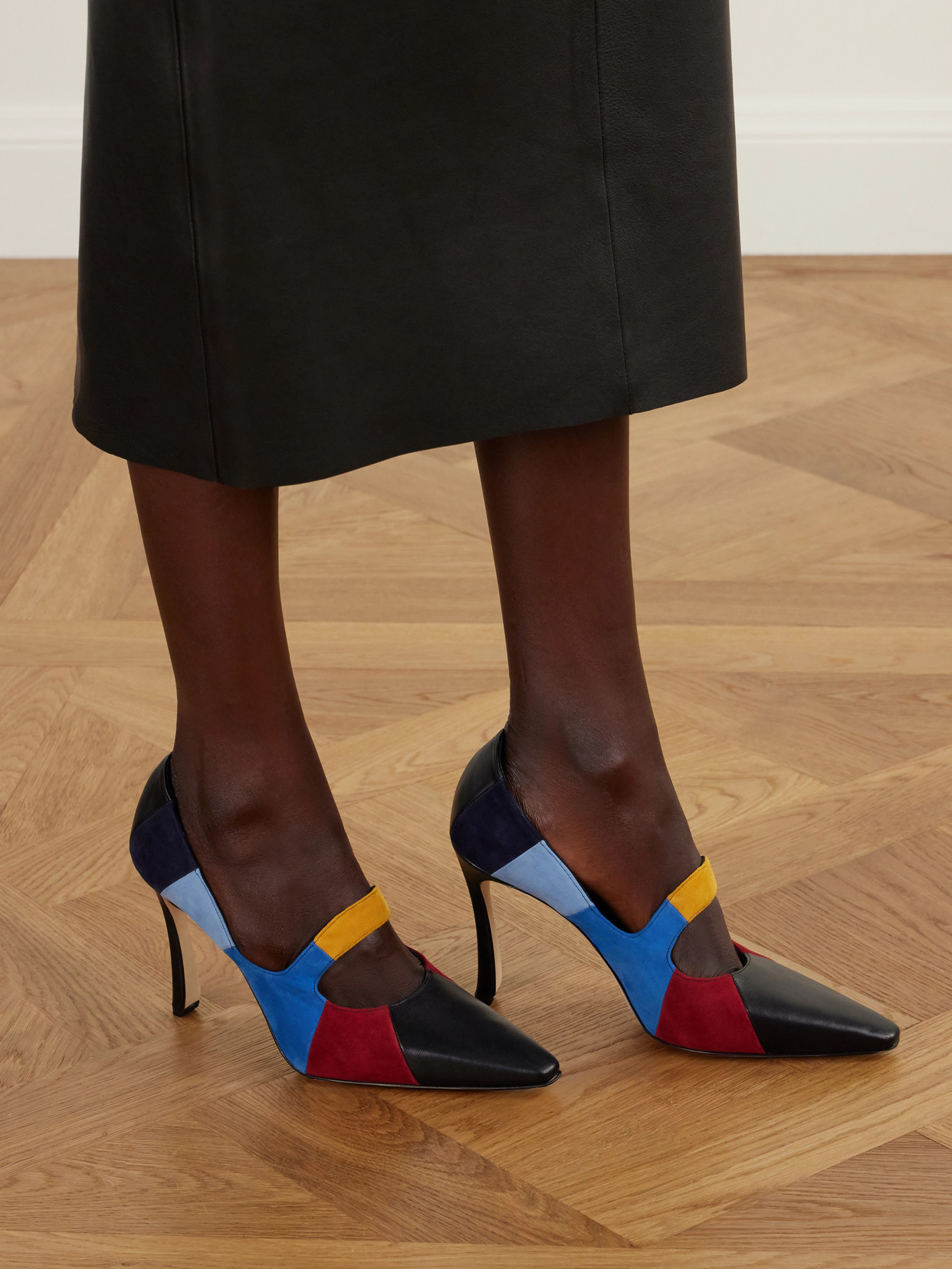 Difusa 105 Suede And Pumps