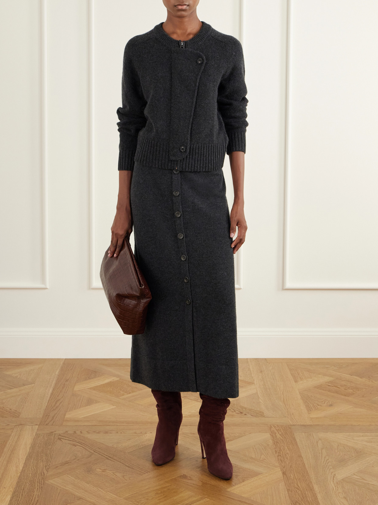 Calassohi 90 Suede Knee Boots