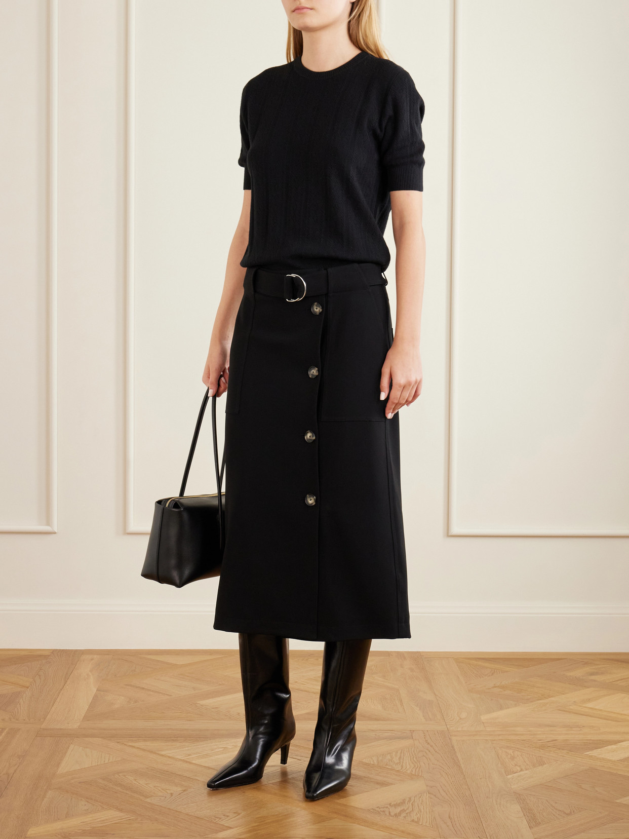 Jude Pointed-toe Leather Boots In Black