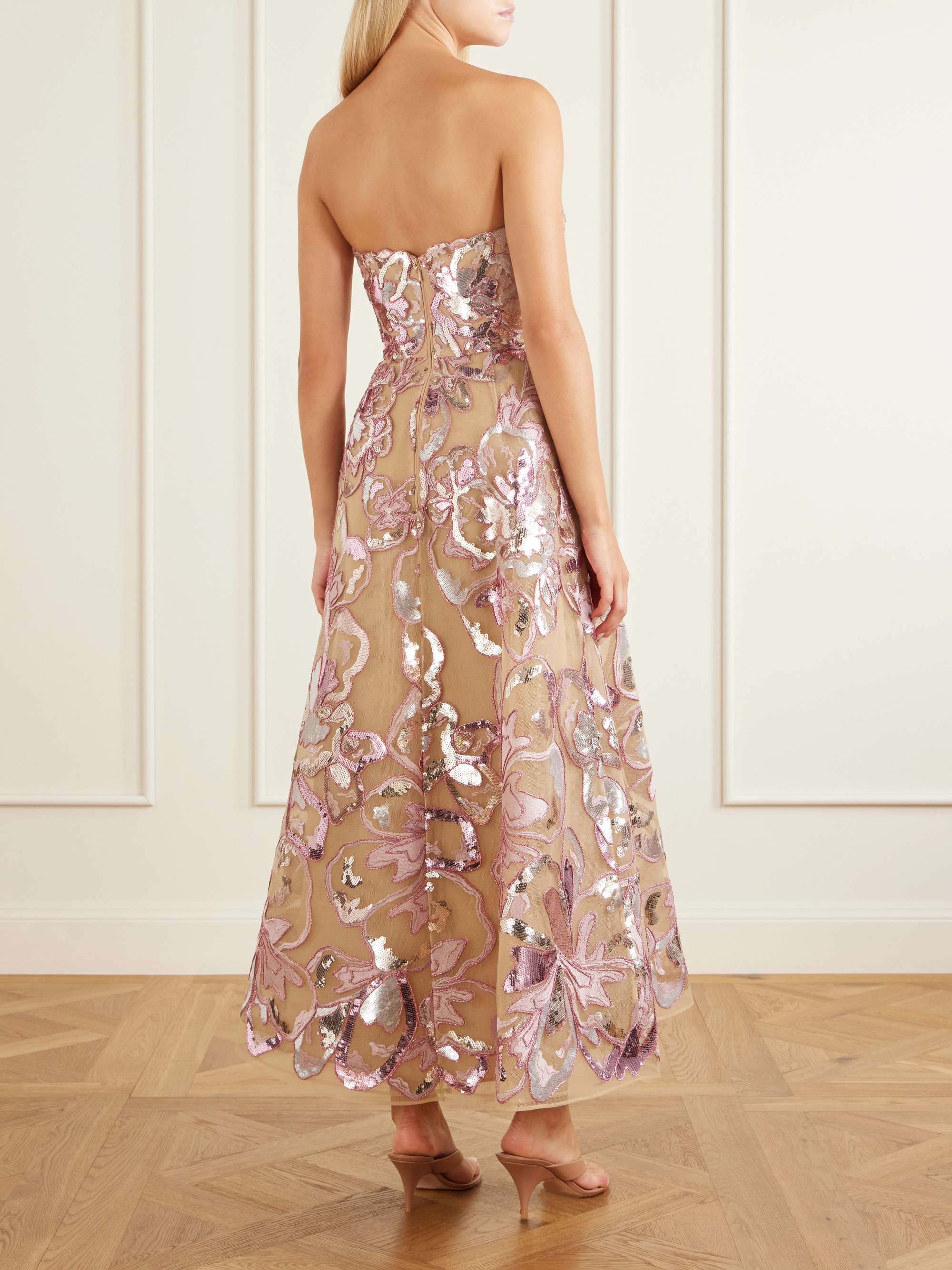 ELIE SAAB 