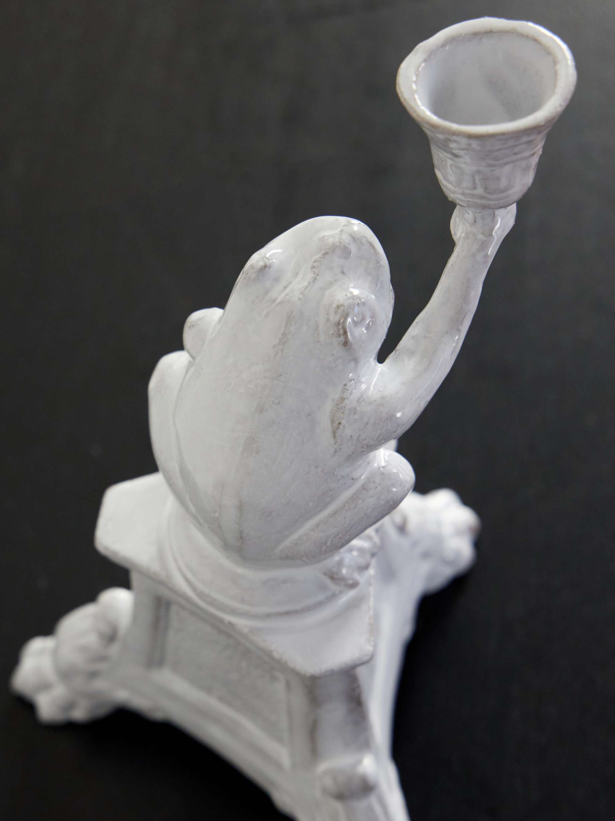 ASTIER DE VILLATTE Grenouille Monument porcelain incense holder