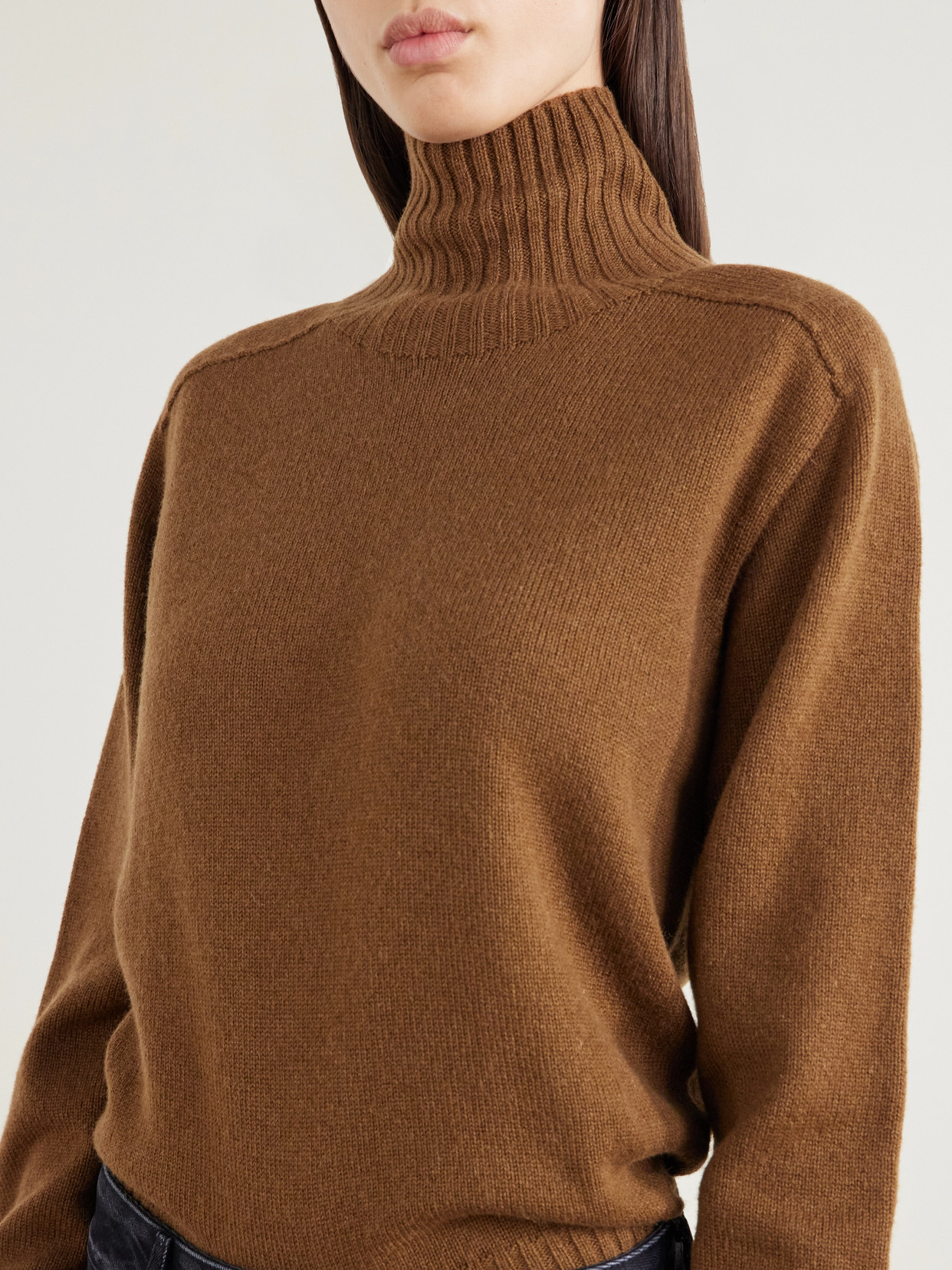 Domi Merino Wool And Cashmere-Blend Turtleneck Sweater