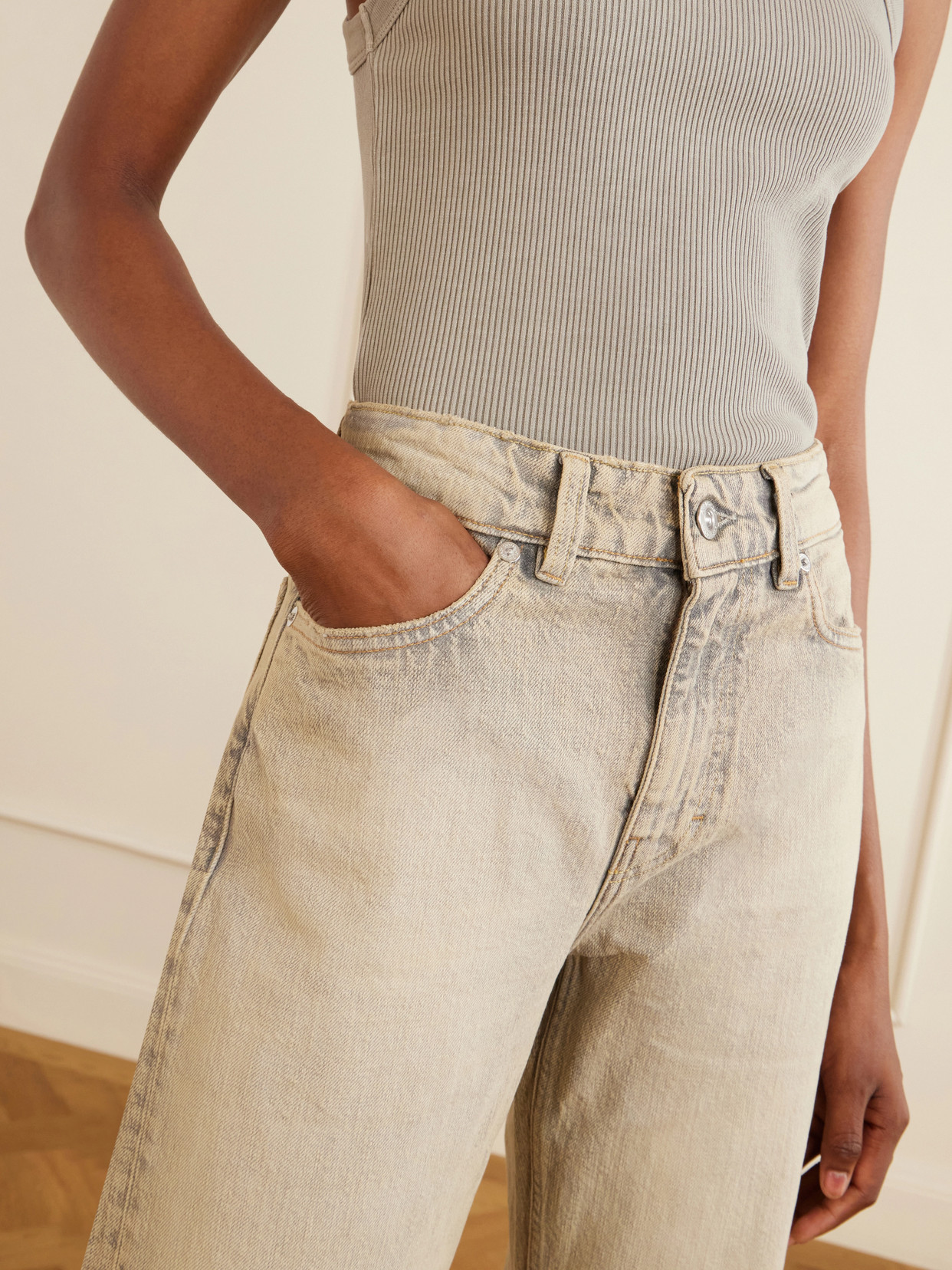 Boot Cut Mid-Rise Flared Jeans