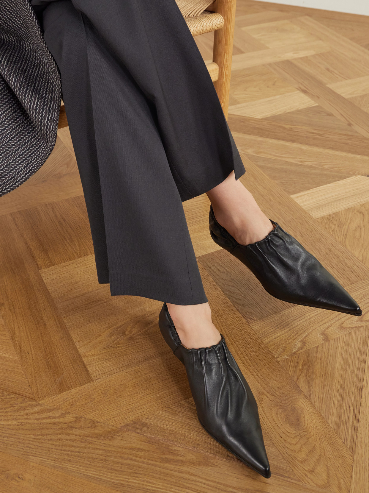 Ranch Envelope 35 Gathered Pumps