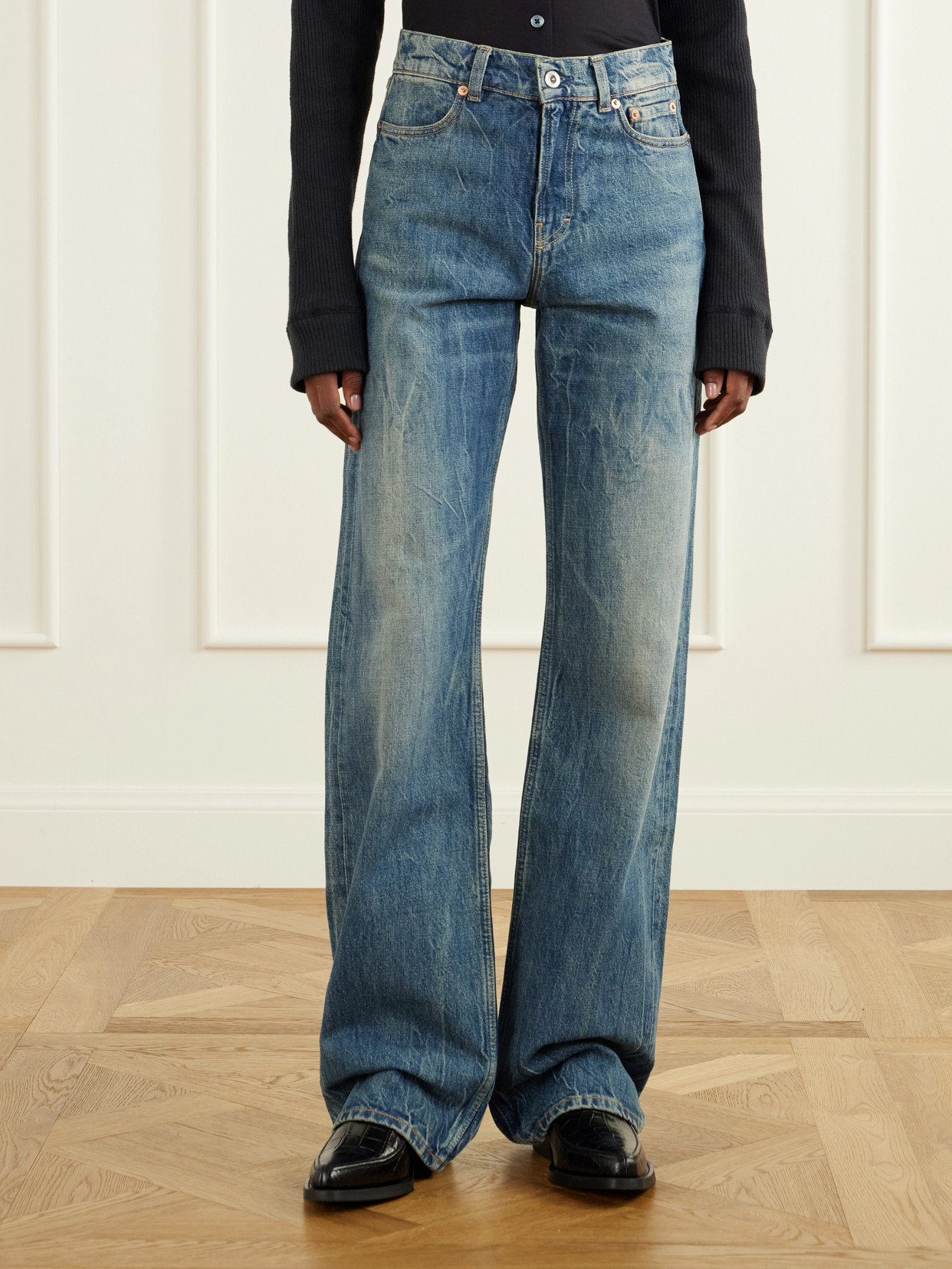 Wata Mid-Rise Straight-Leg Jeans