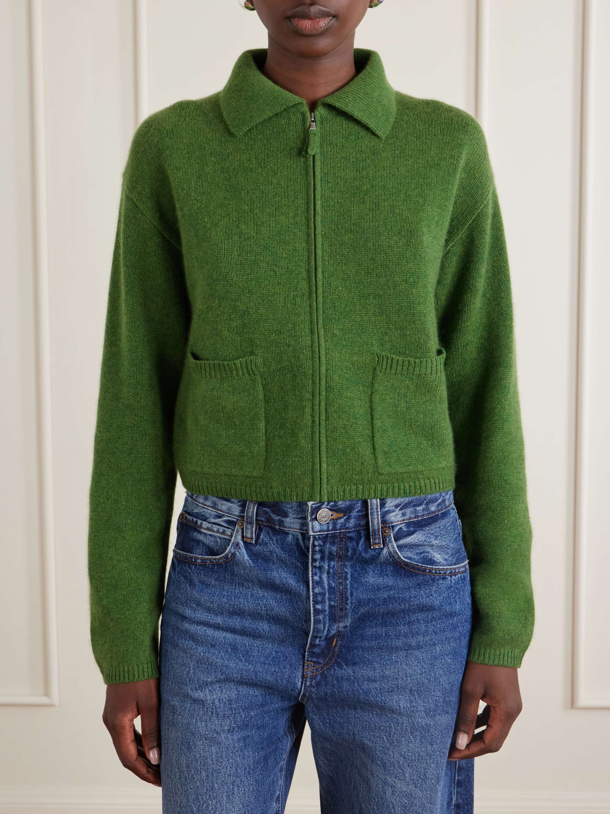 ALLUDE 