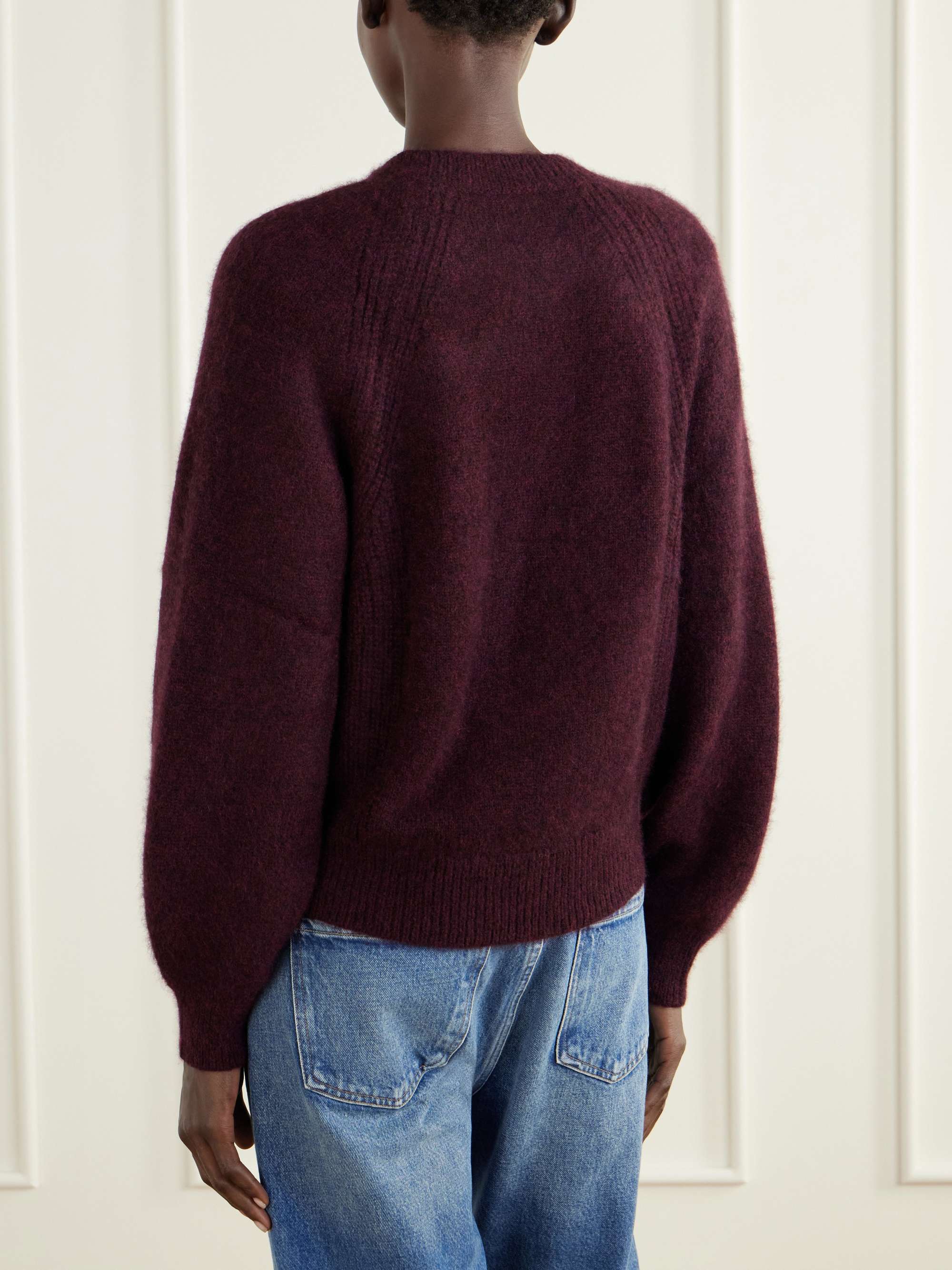 ALLUDE 