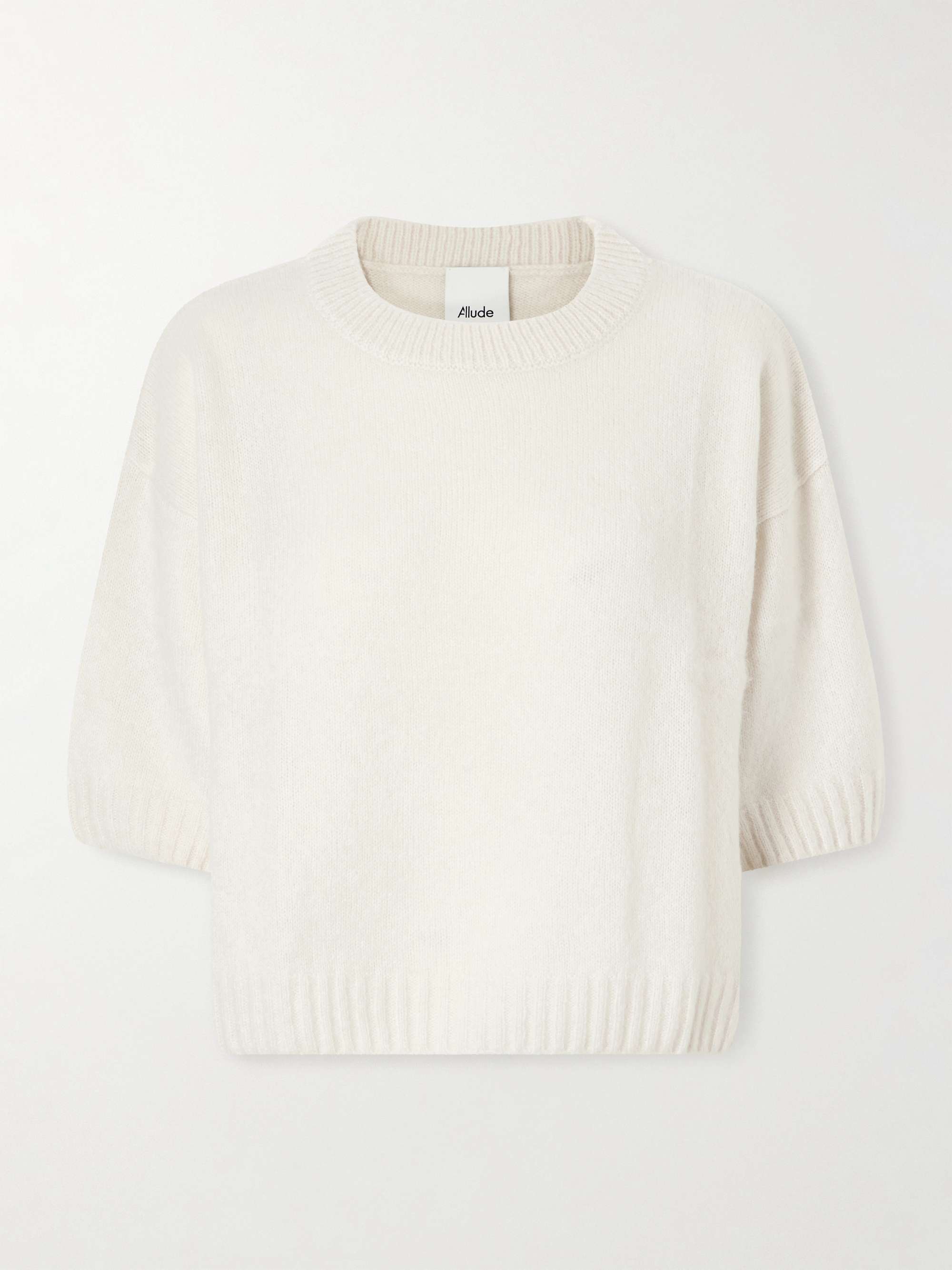 ALLUDE 