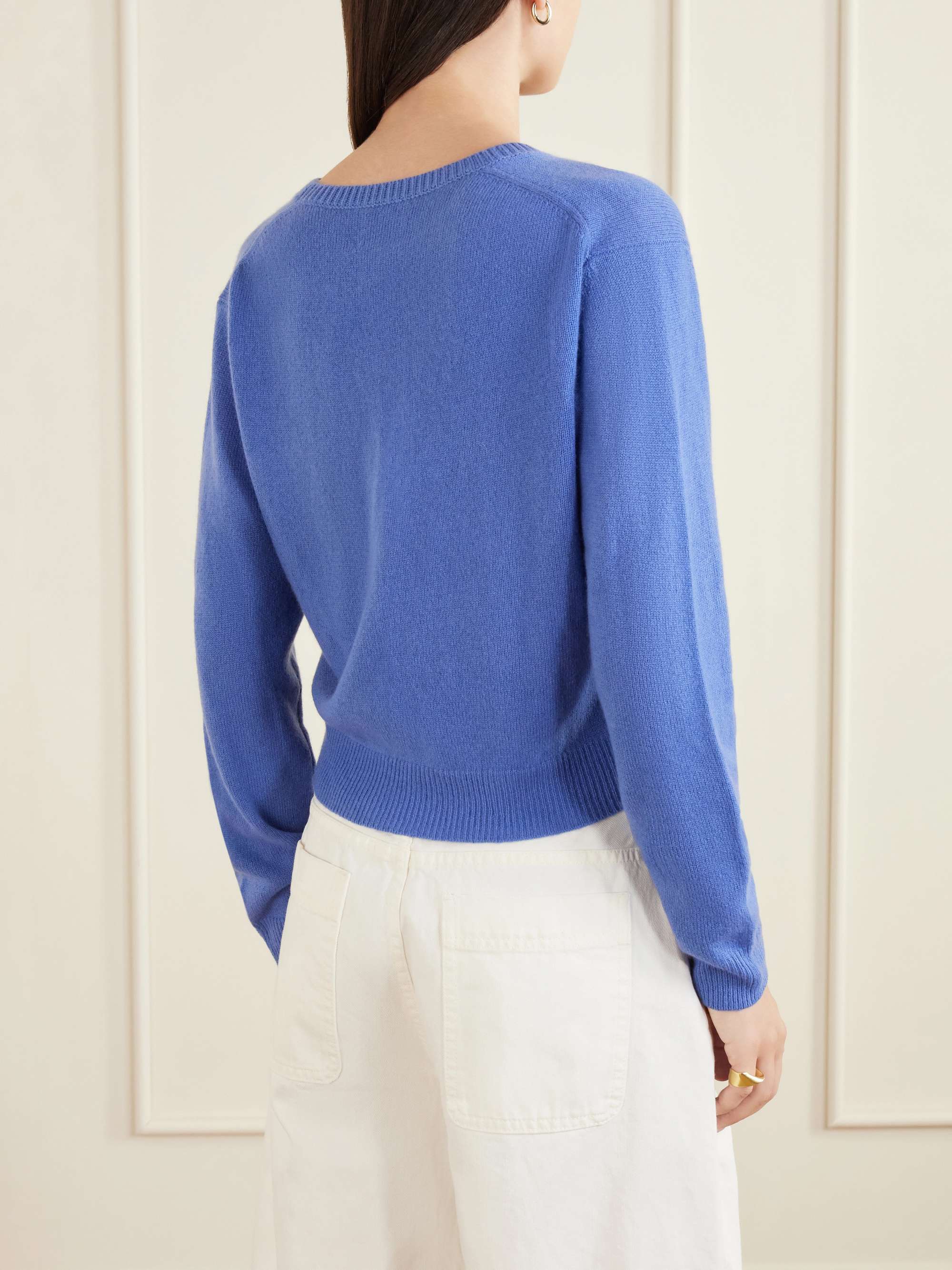 ALLUDE 