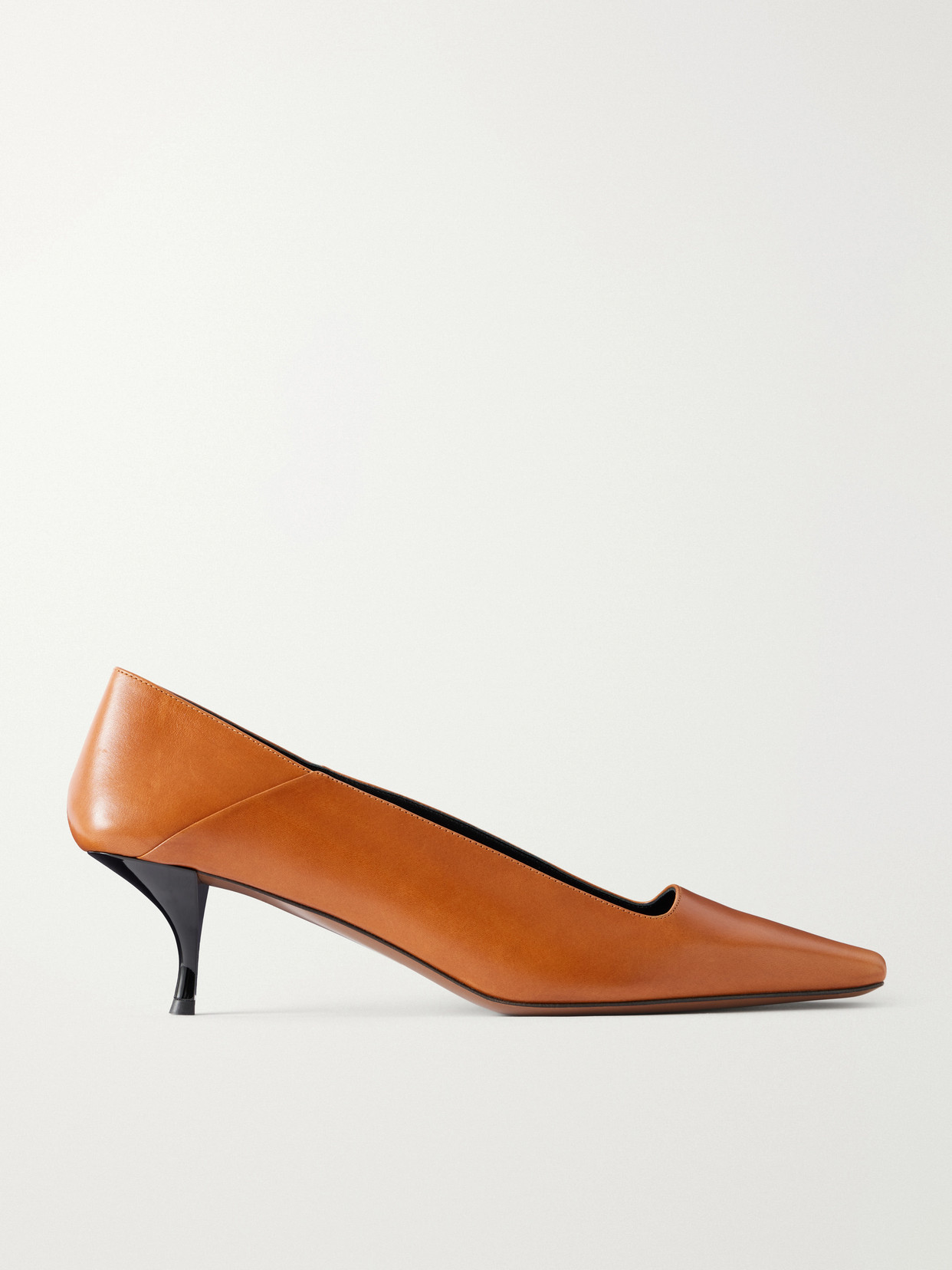 Neous Tasha Leather Pumps In Brown