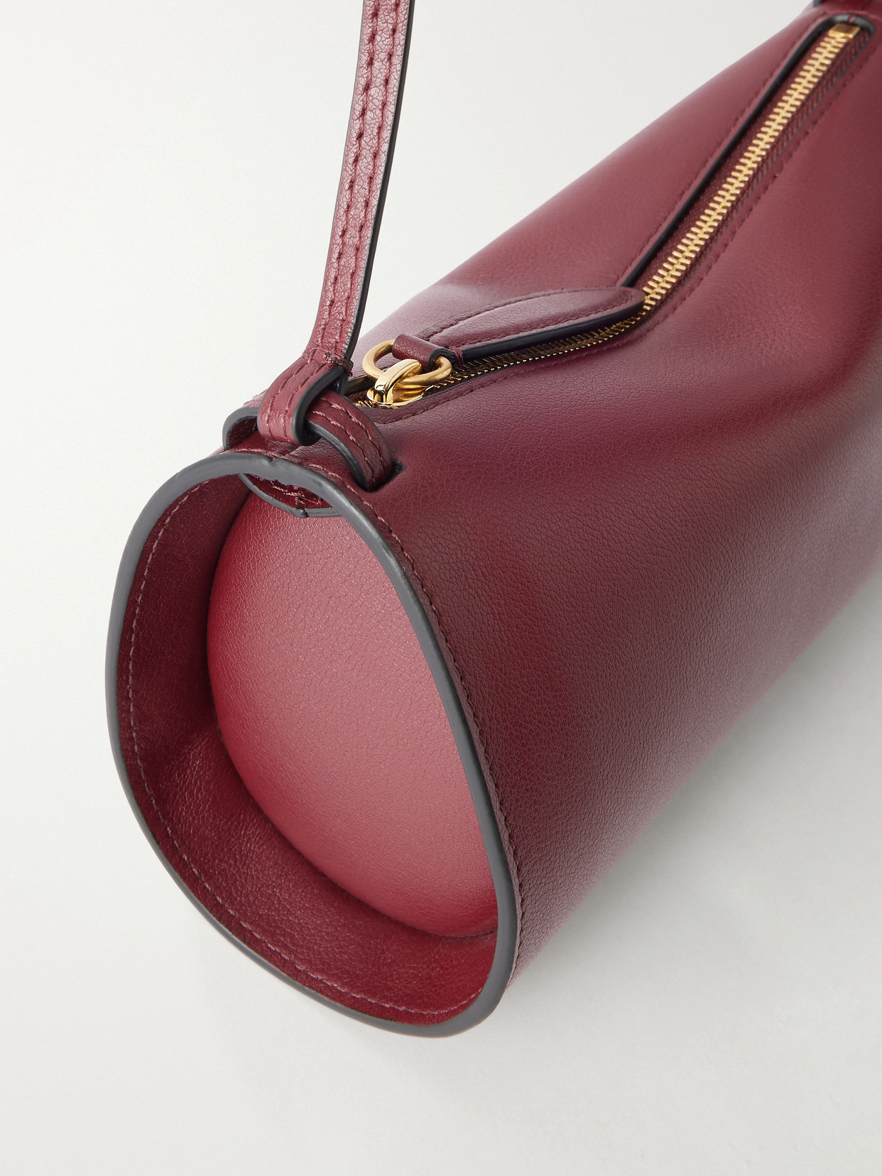 Neous Gemini Leather Shoulder Bag In Red