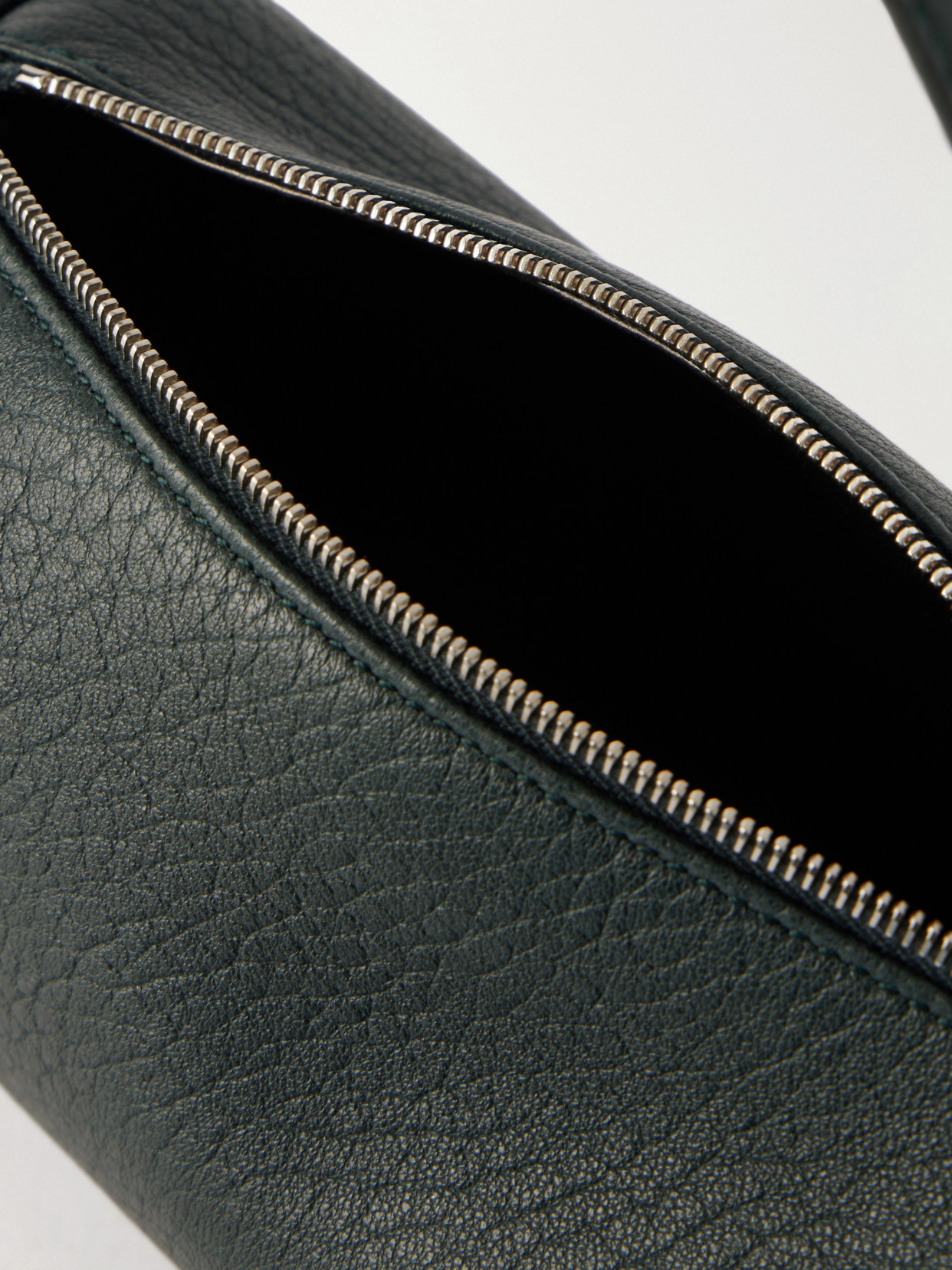 90'S Full-Grain Shoulder Bag