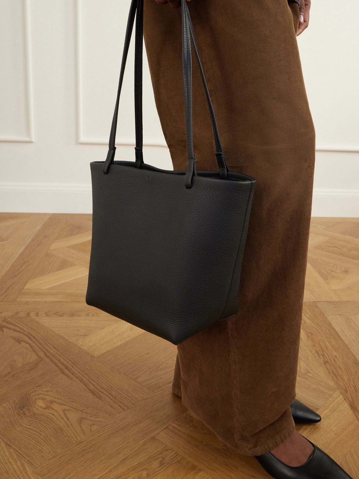 Park Medium Textured-Leather Tote